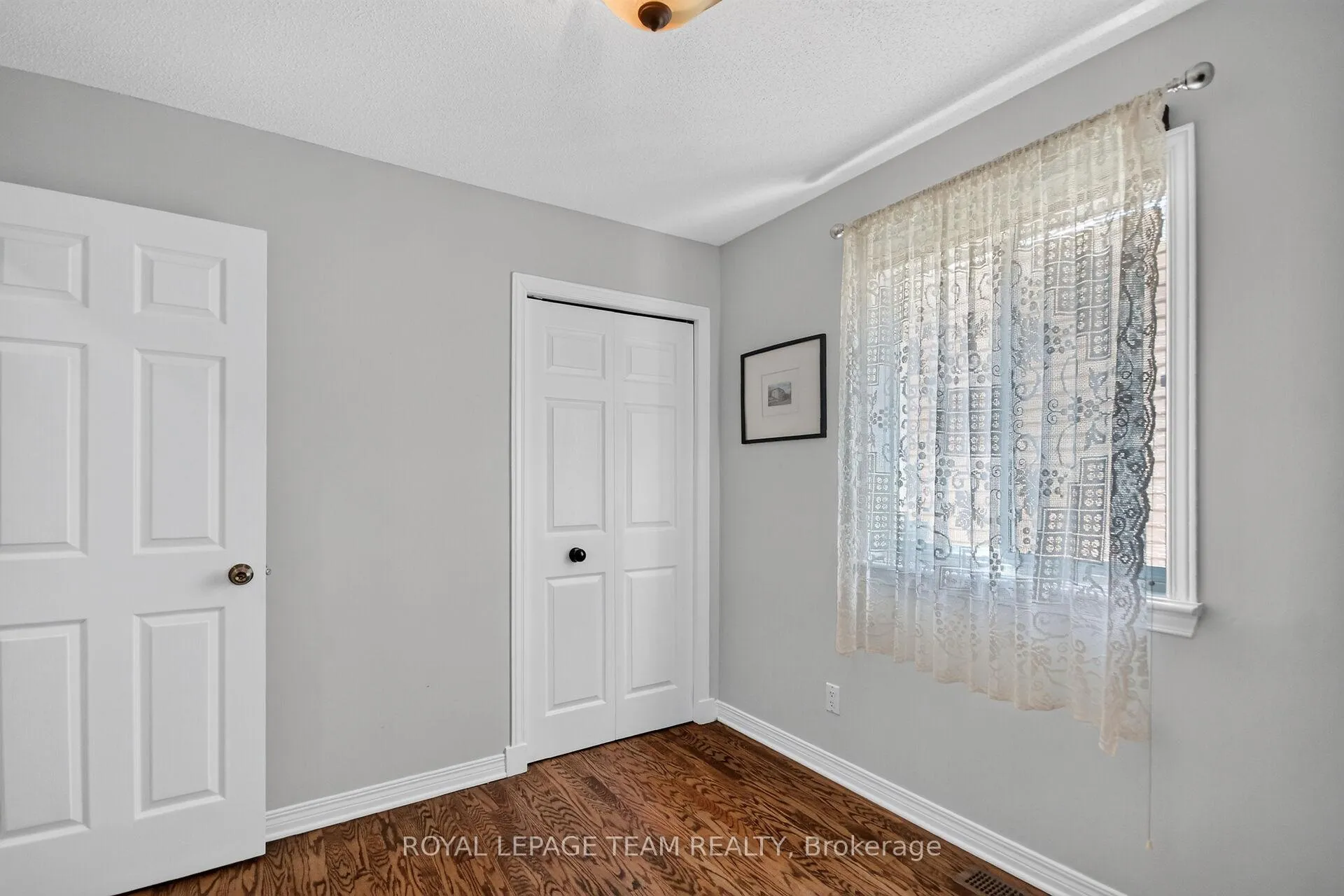 Photo 30 of 58 Forest Gate Way, Ottawa, Barrhaven East — HOMEH