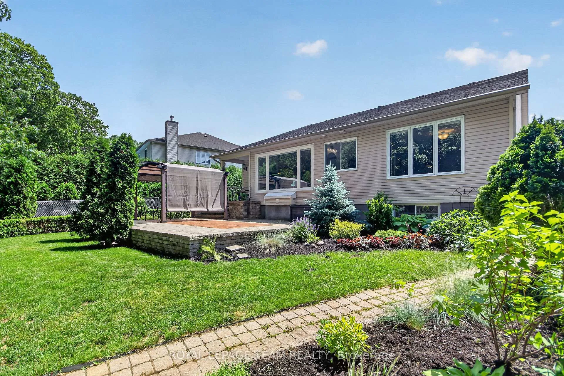 Photo 50 of 58 Forest Gate Way, Ottawa, Barrhaven East — HOMEH