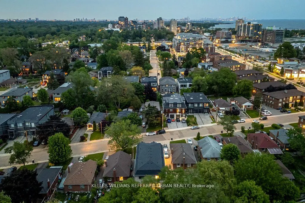 Photo 40 of 16A Maple Avenue N, Mississauga, Port Credit — HOMEH
