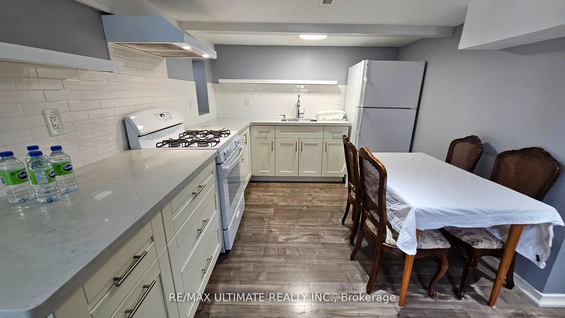 Photo 10 of Unit Bsmt, 16 Failsworth Avenue, Toronto, Keelesdale-Eglinton West — HOMEH
