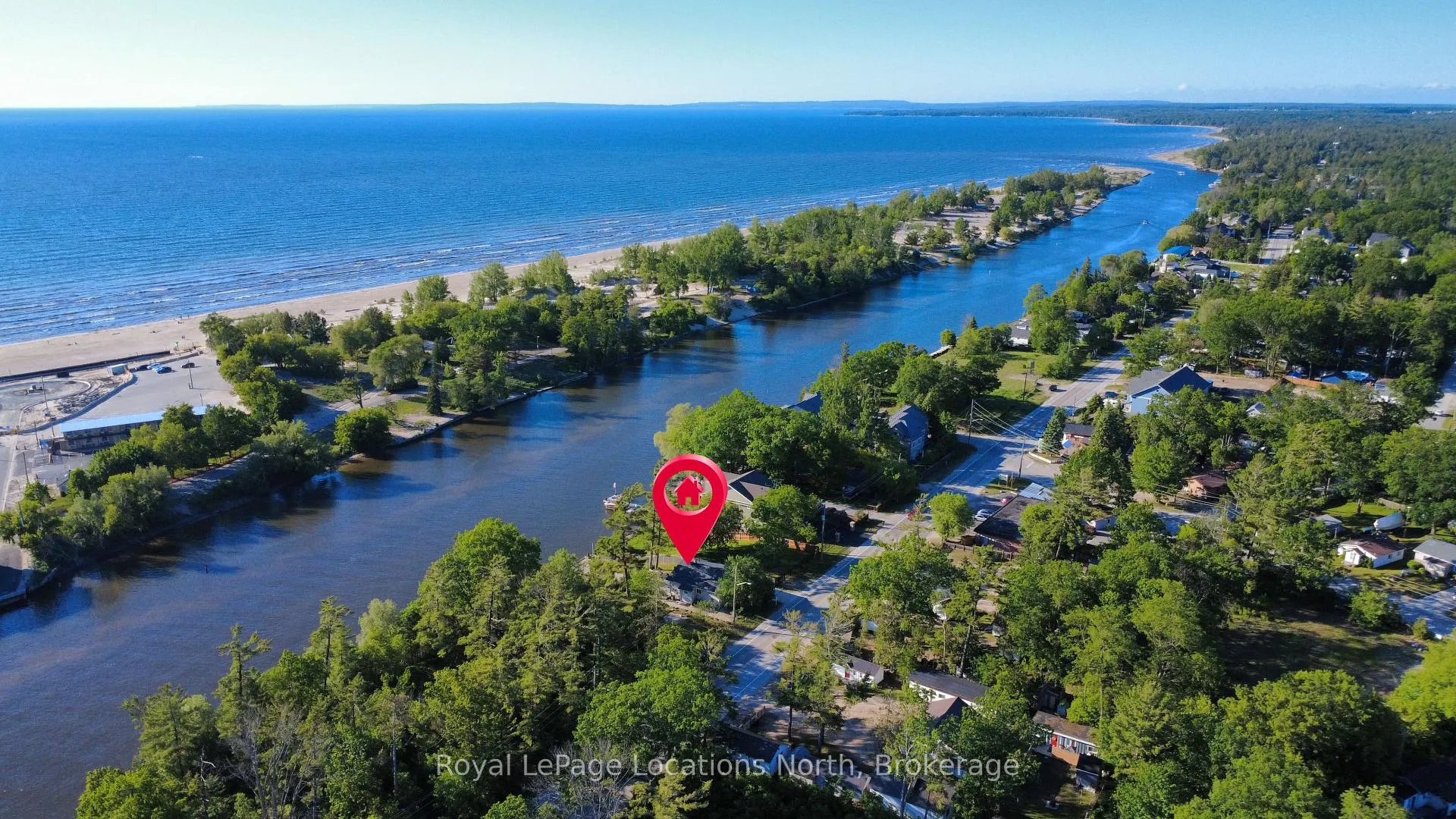 Photo 2 of 32 River Road E, Wasaga Beach — HOMEH