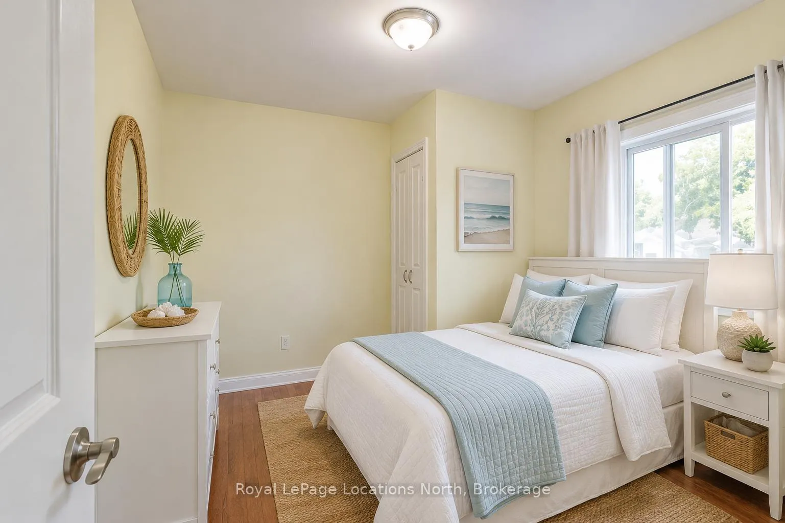 Photo 10 of 32 River Road E, Wasaga Beach — HOMEH