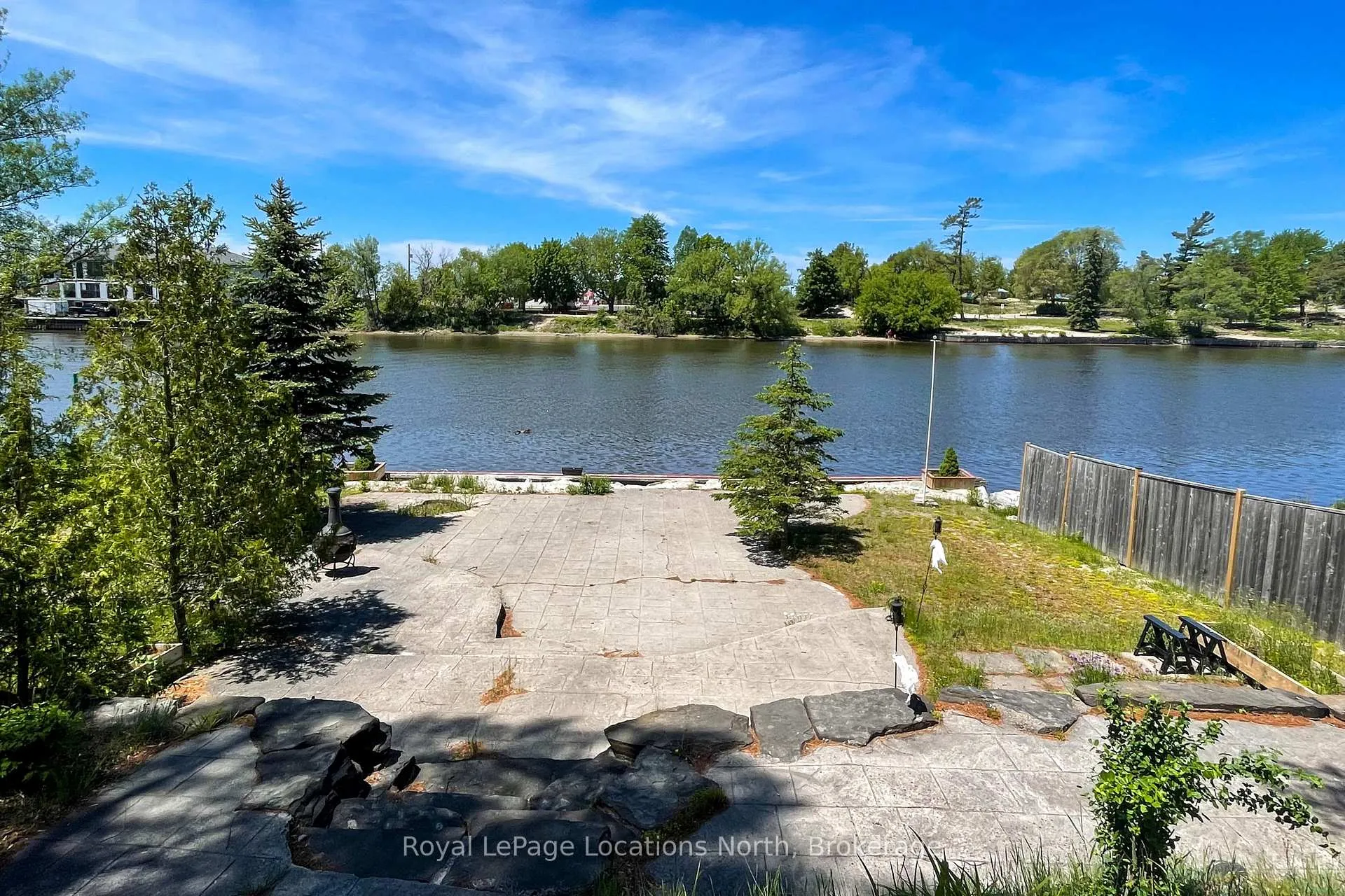 Photo 14 of 32 River Road E, Wasaga Beach — HOMEH
