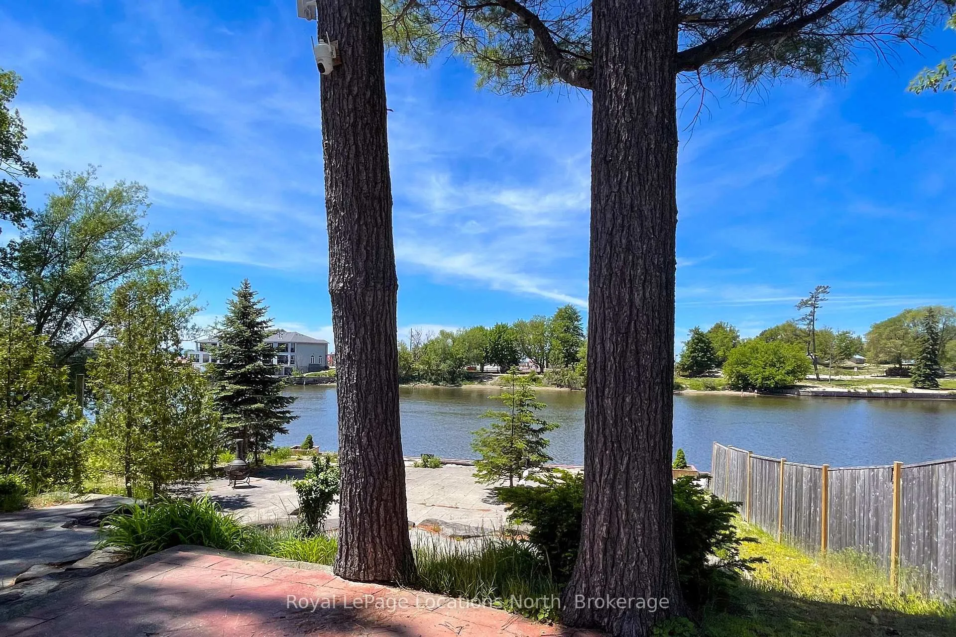 Photo 16 of 32 River Road E, Wasaga Beach — HOMEH