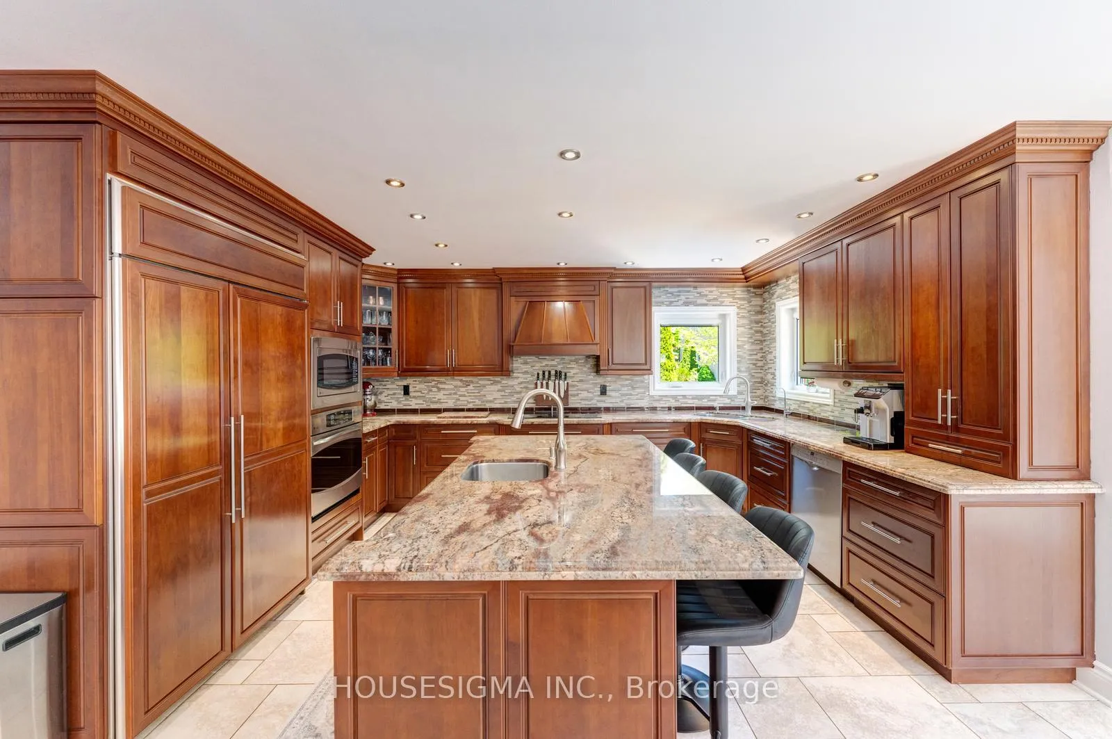 Photo 6 of 30 Gooderham Drive, Halton Hills, Georgetown — HOMEH