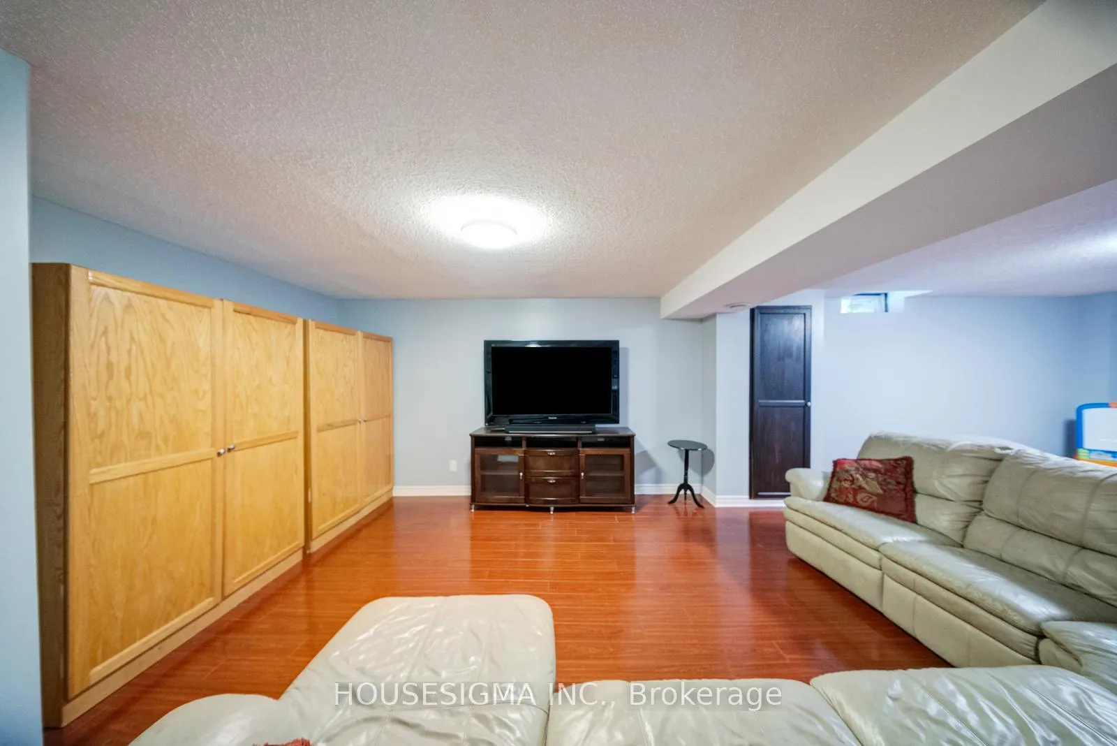 Photo 39 of 30 Gooderham Drive, Halton Hills, Georgetown — HOMEH