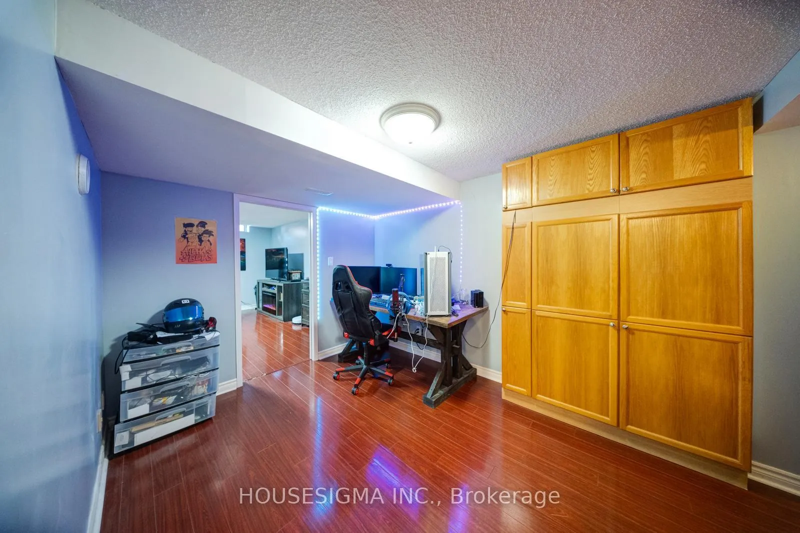 Photo 41 of 30 Gooderham Drive, Halton Hills, Georgetown — HOMEH