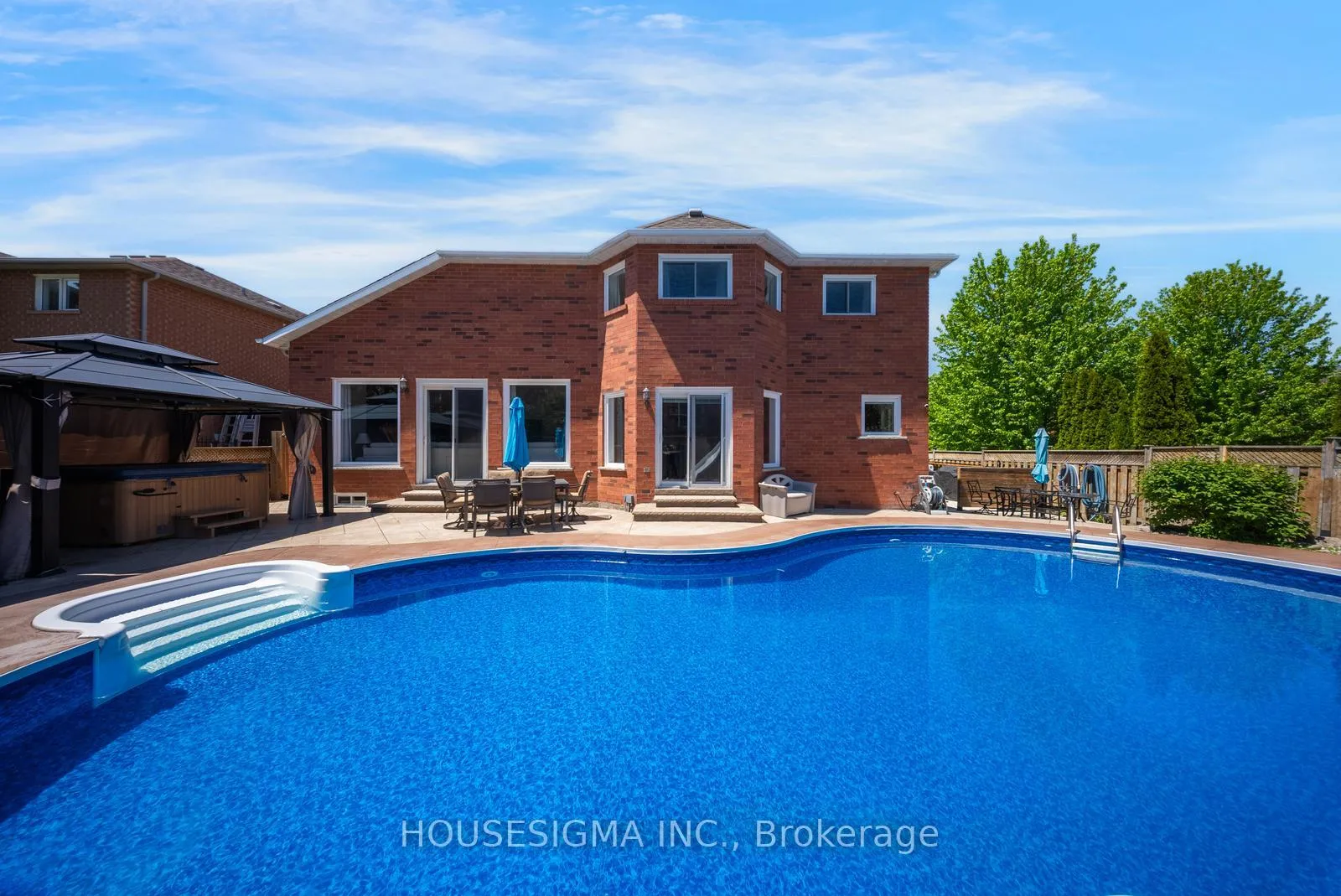 Photo 43 of 30 Gooderham Drive, Halton Hills, Georgetown — HOMEH