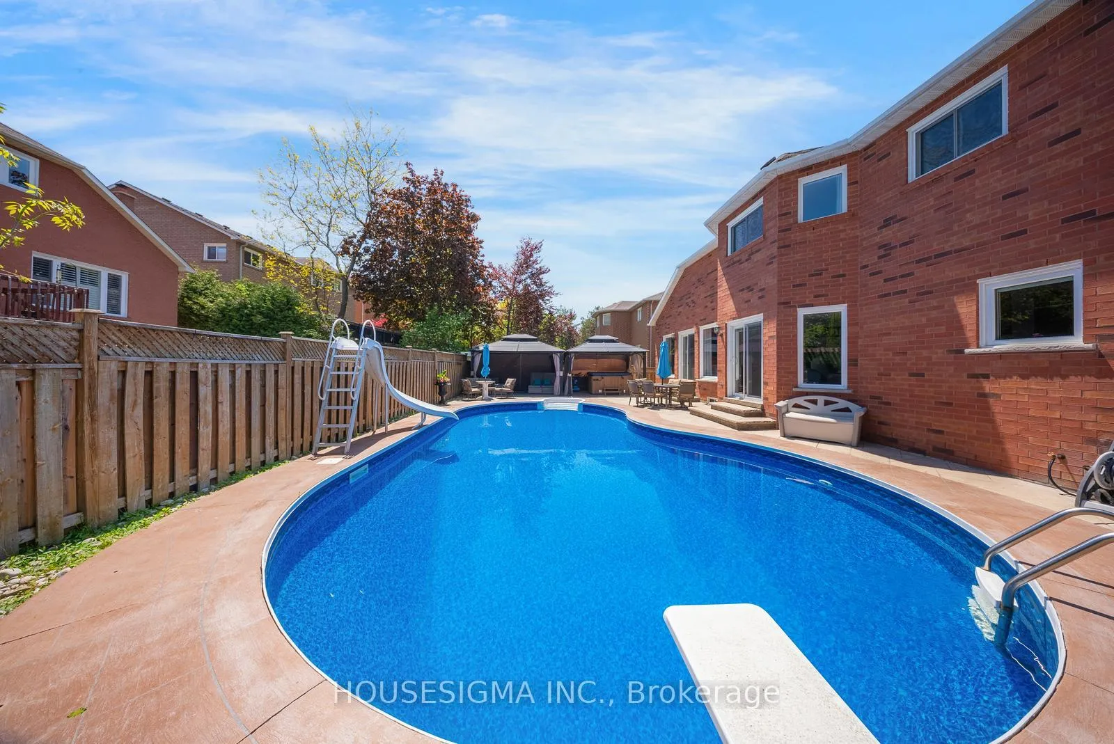 Photo 44 of 30 Gooderham Drive, Halton Hills, Georgetown — HOMEH