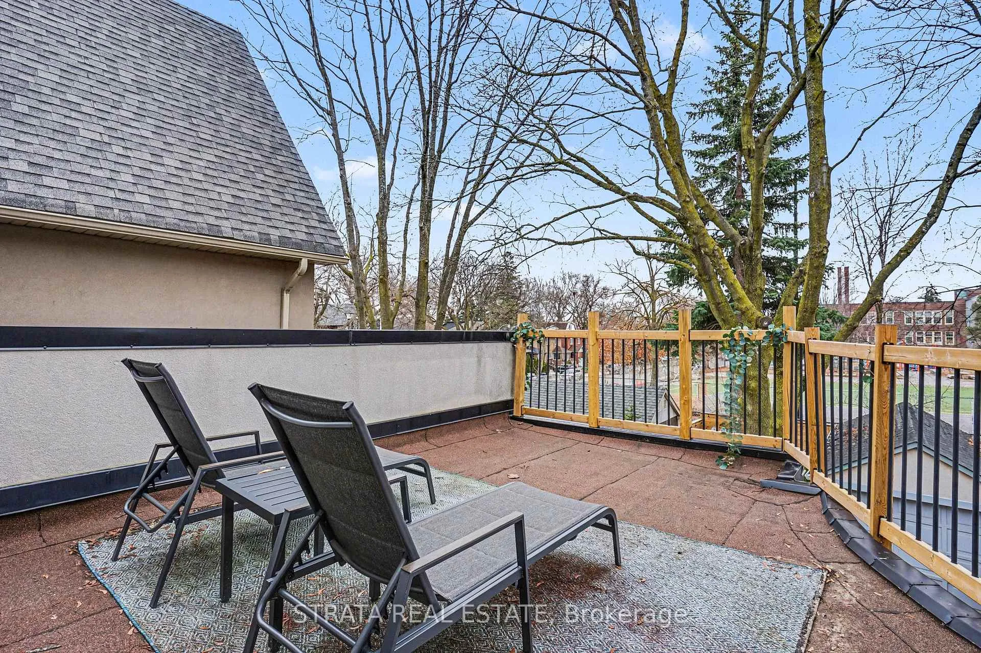 Photo 17 of 423 Manor Road E, Toronto, Mount Pleasant East — HOMEH