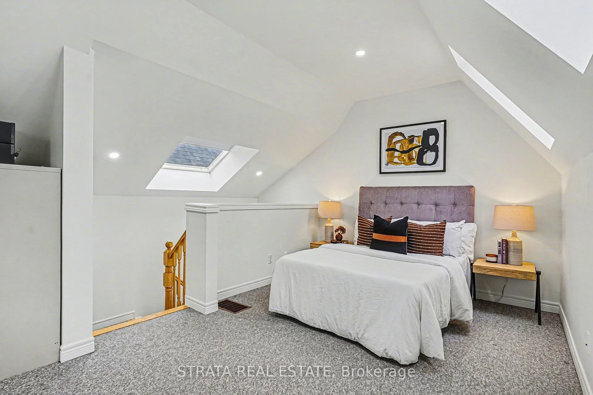 Photo 23 of 423 Manor Road E, Toronto, Mount Pleasant East — HOMEH
