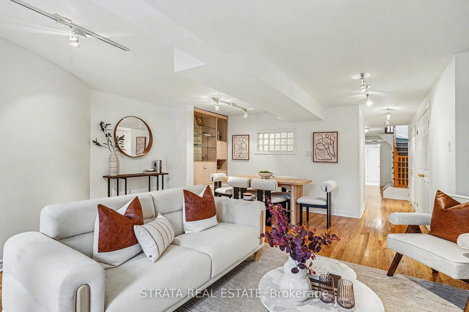 Photo 27 of 423 Manor Road E, Toronto, Mount Pleasant East — HOMEH