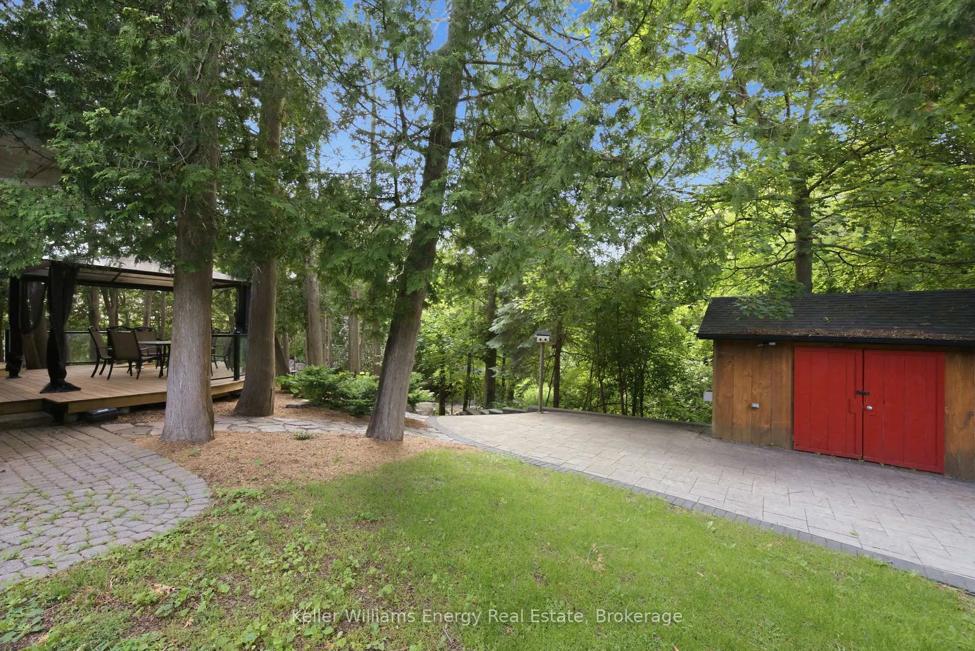 Photo 39 of 1010 Regent Drive, Oshawa, Eastdale — HOMEH