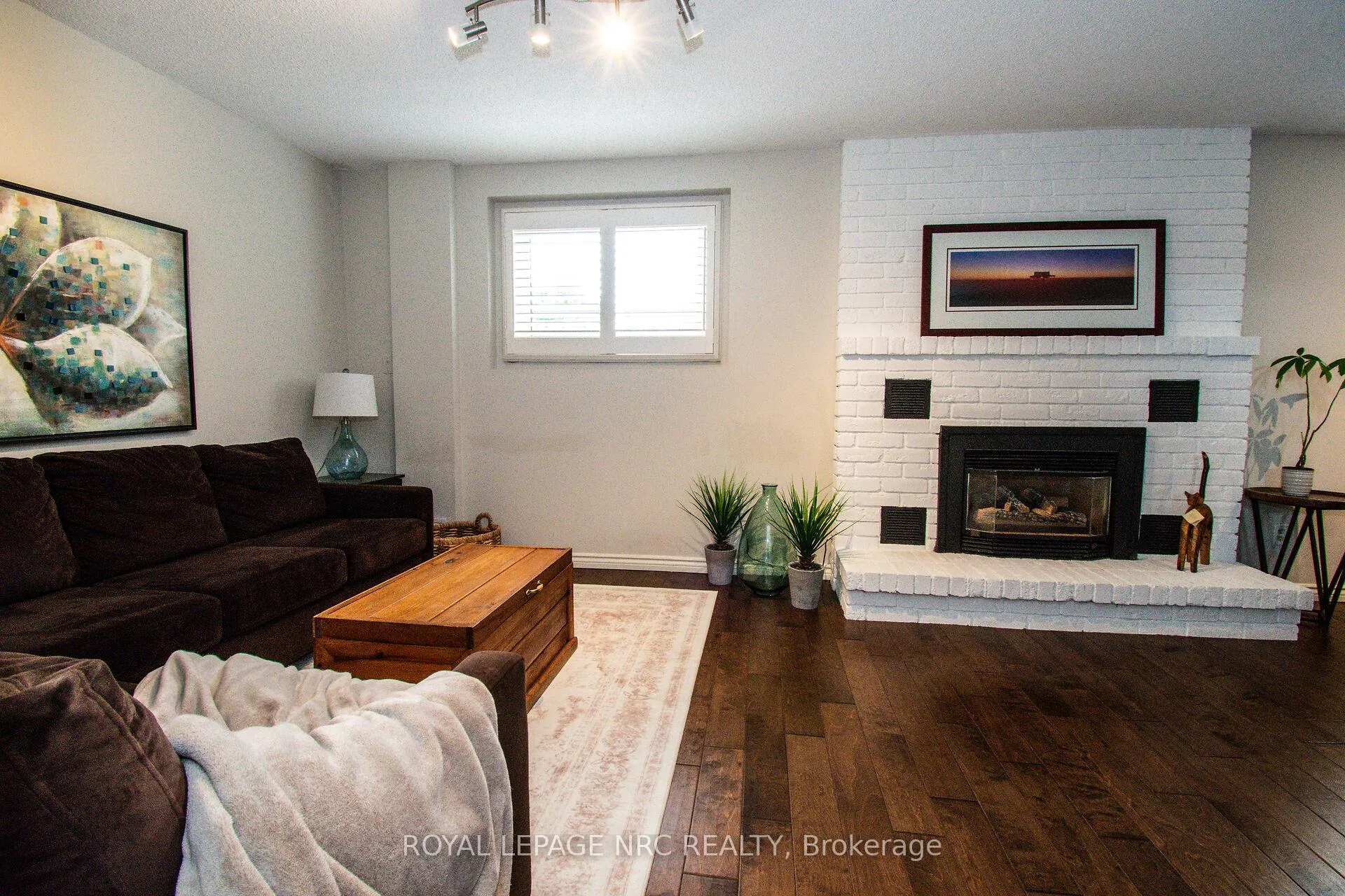 Photo 29 of 30 Elderwood Drive, St. Catharines, Grapeview — HOMEH