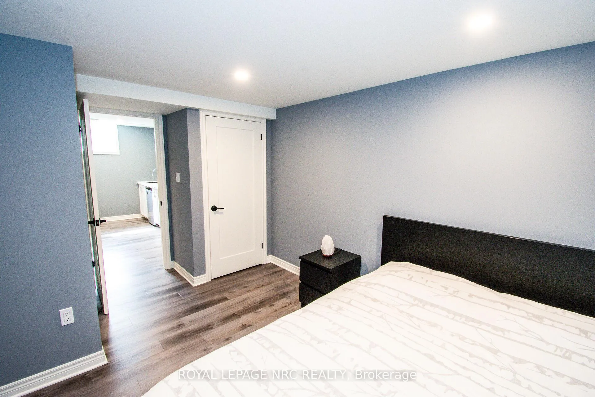 Photo 40 of 30 Elderwood Drive, St. Catharines, Grapeview — HOMEH