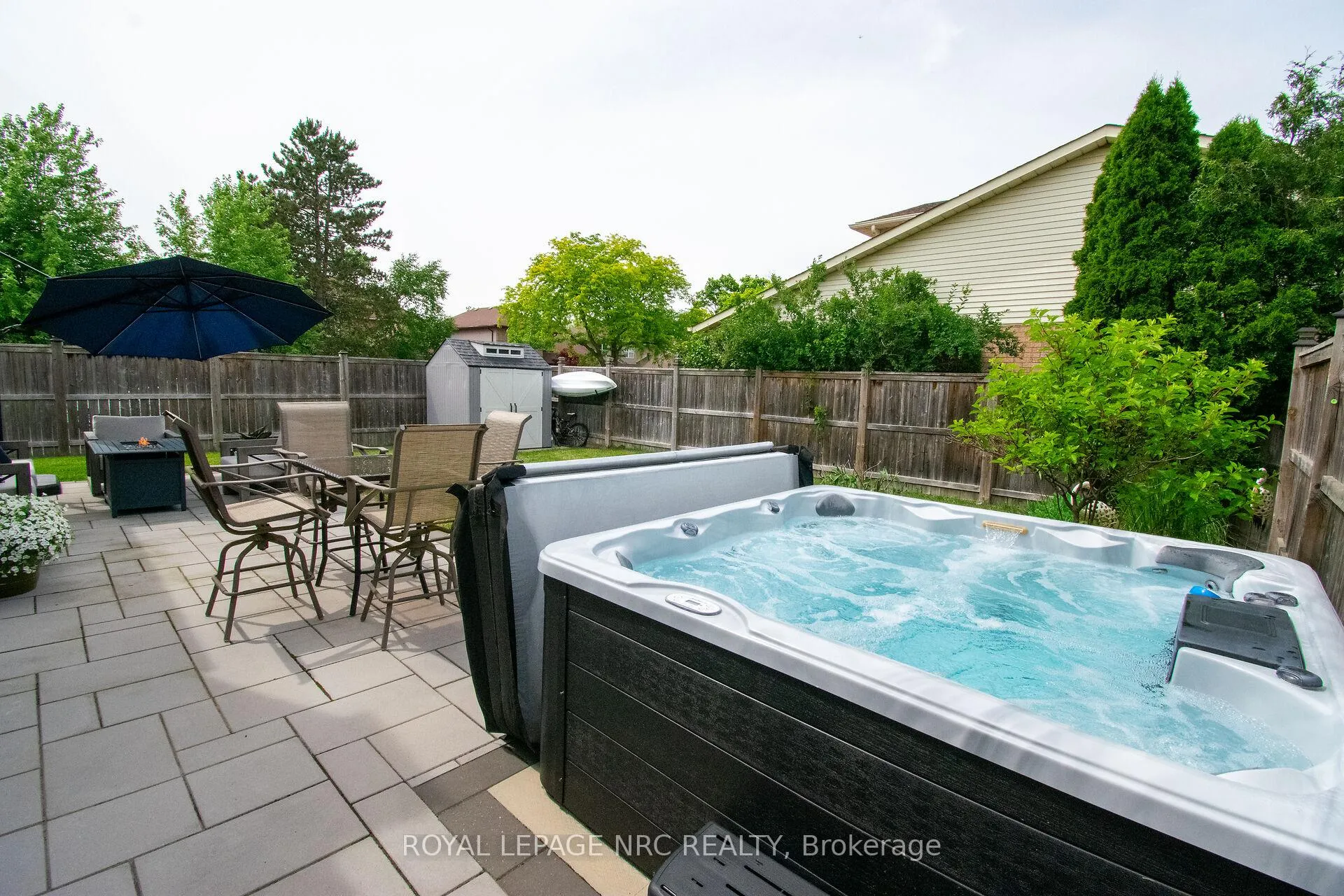 Photo 44 of 30 Elderwood Drive, St. Catharines, Grapeview — HOMEH