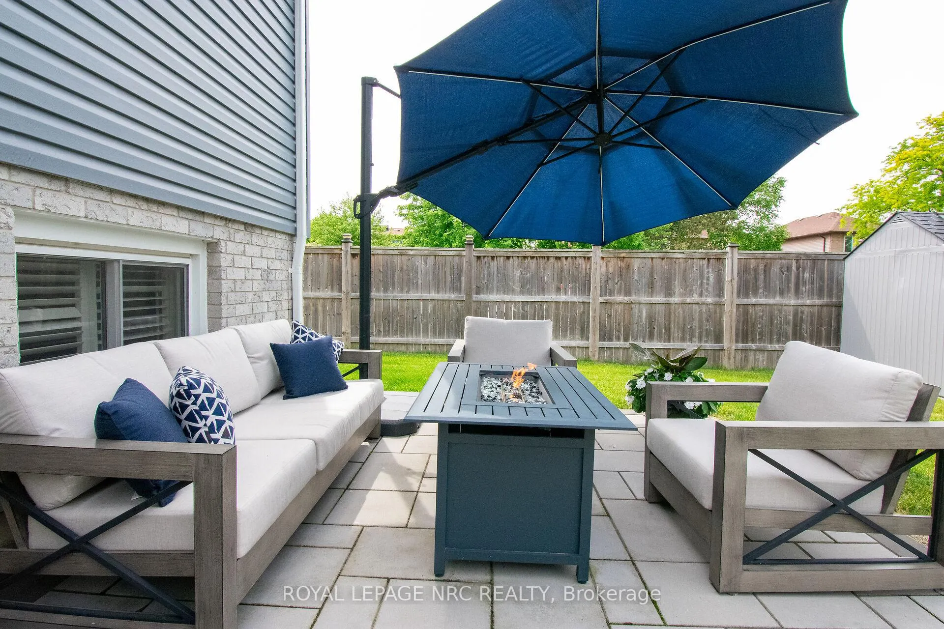 Photo 45 of 30 Elderwood Drive, St. Catharines, Grapeview — HOMEH