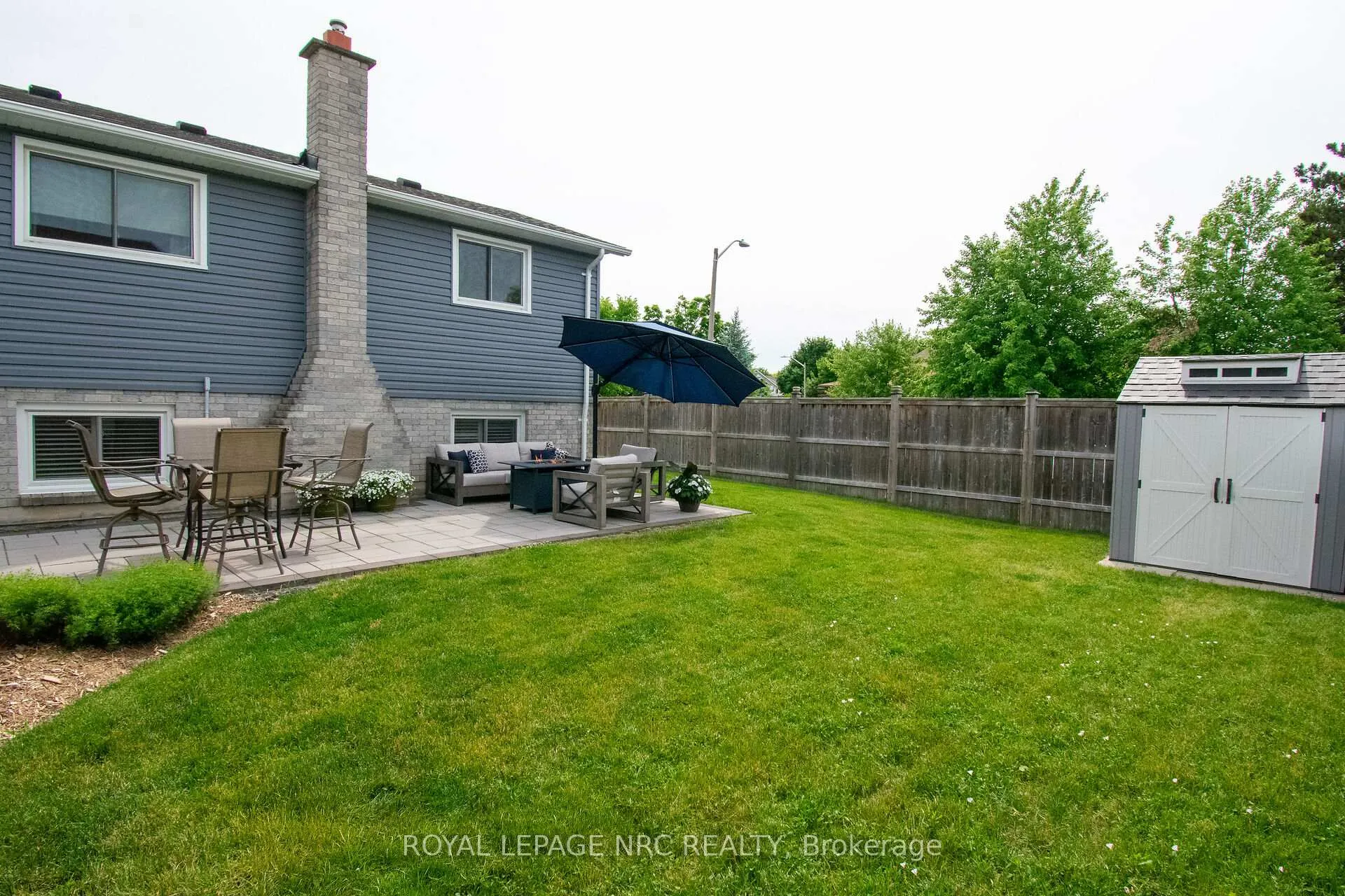 Photo 49 of 30 Elderwood Drive, St. Catharines, Grapeview — HOMEH