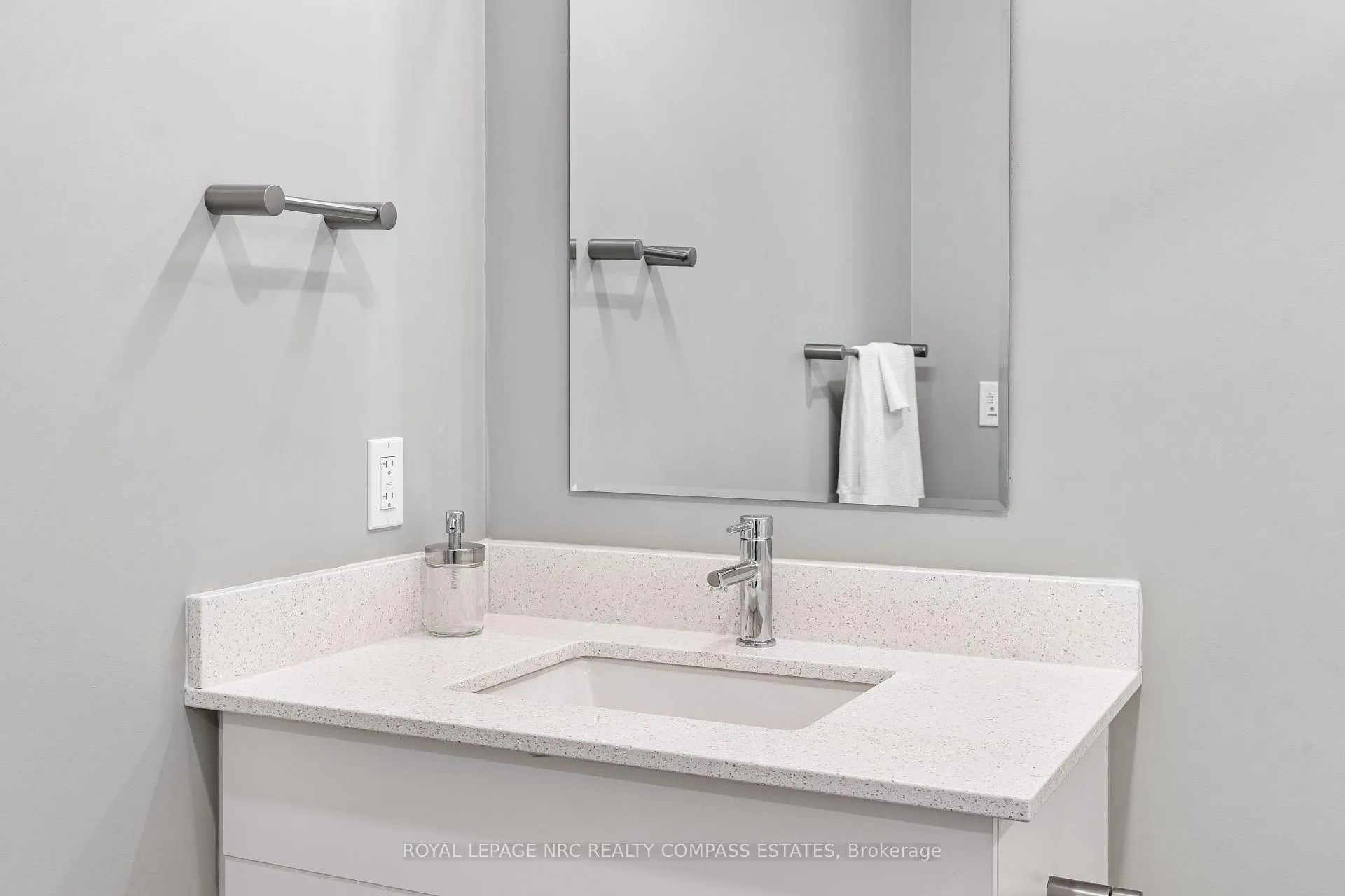 Photo 7 of Unit 200, 699 Niagara Street, Welland, N. Welland — HOMEH
