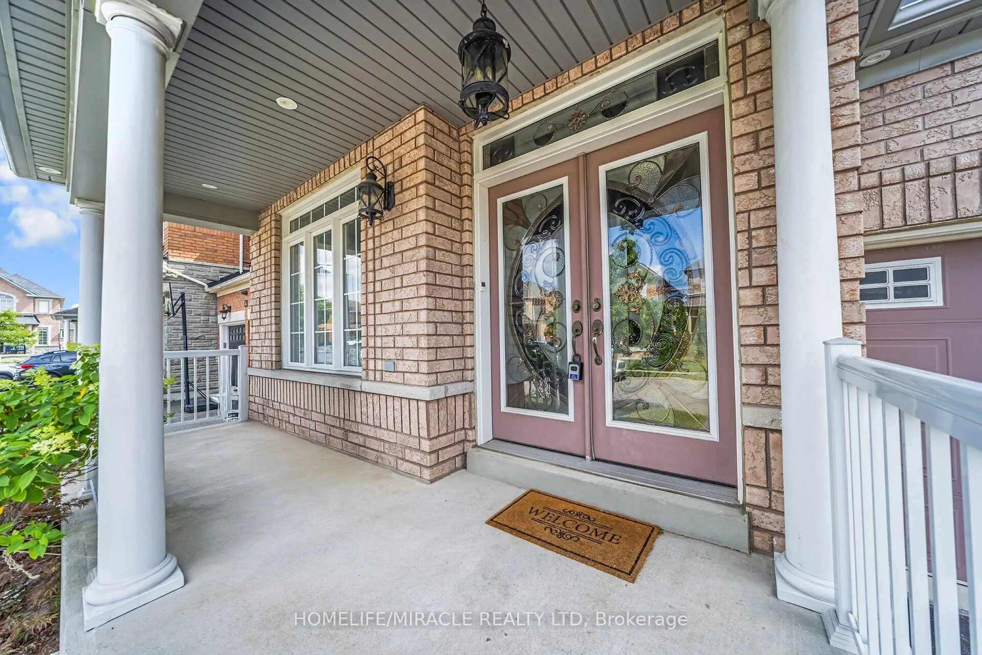 Photo 3 of 6 Currant Road, Brampton, Bram East — HOMEH