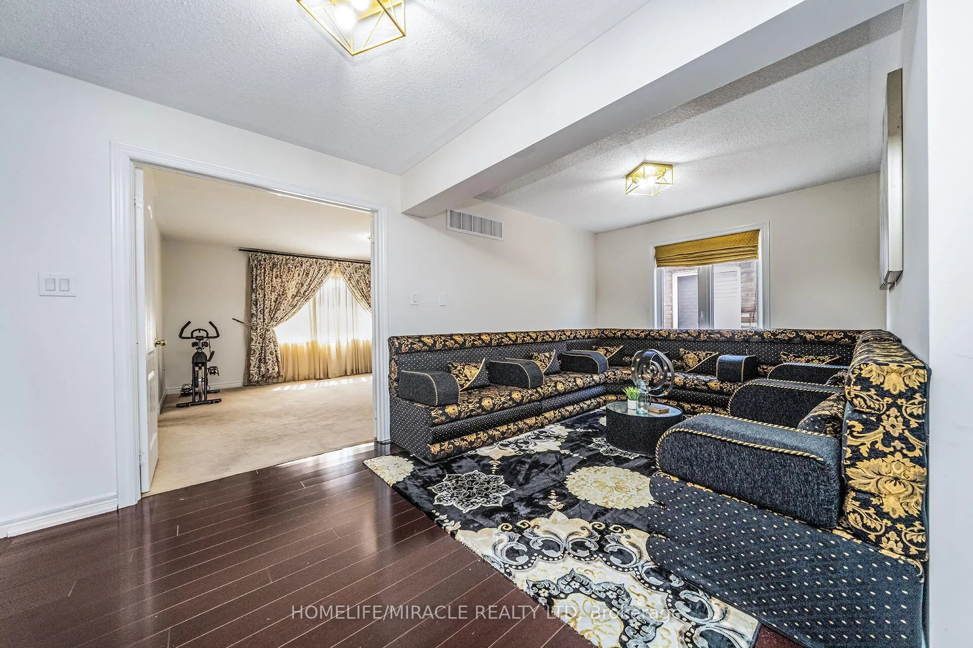 Photo 15 of 6 Currant Road, Brampton, Bram East — HOMEH