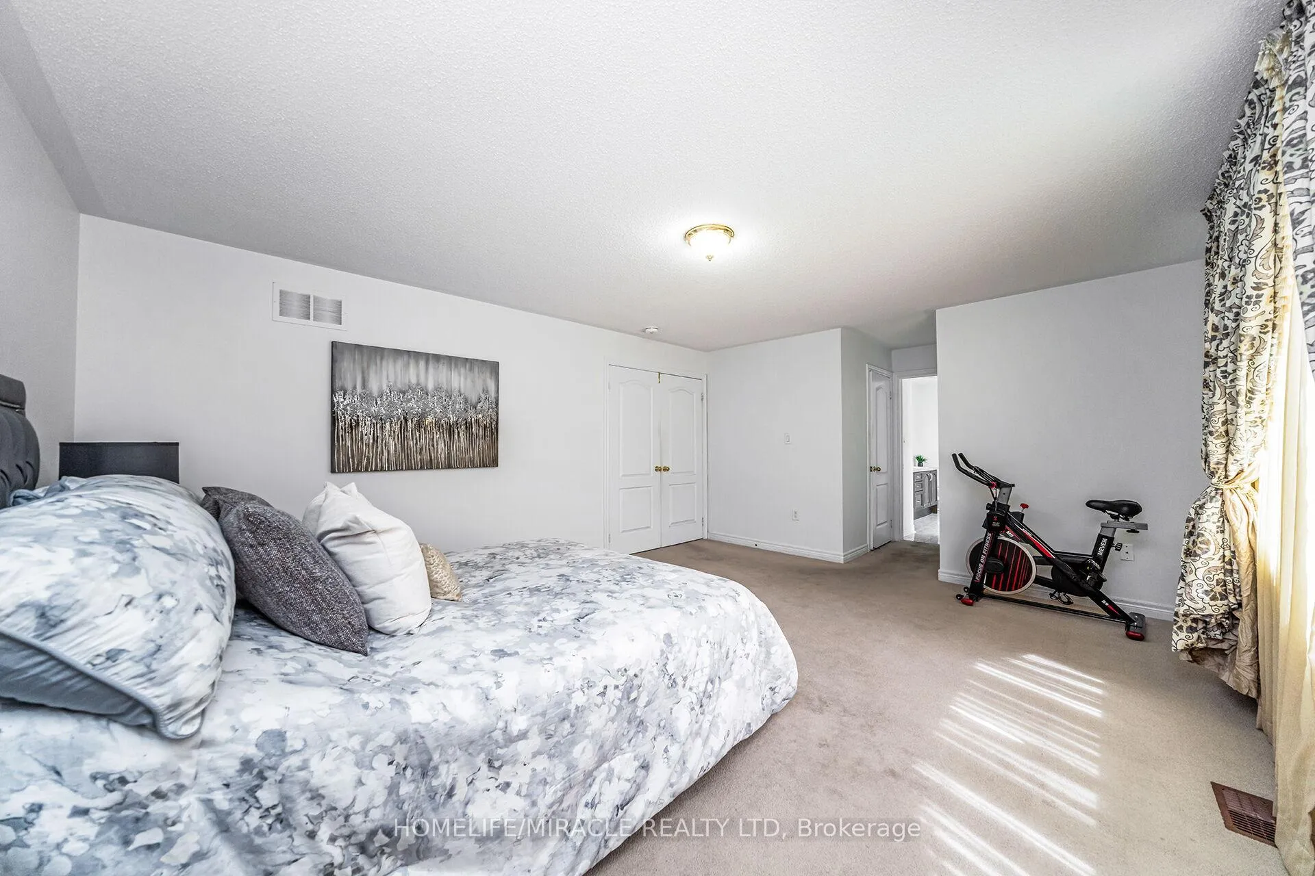 Photo 17 of 6 Currant Road, Brampton, Bram East — HOMEH