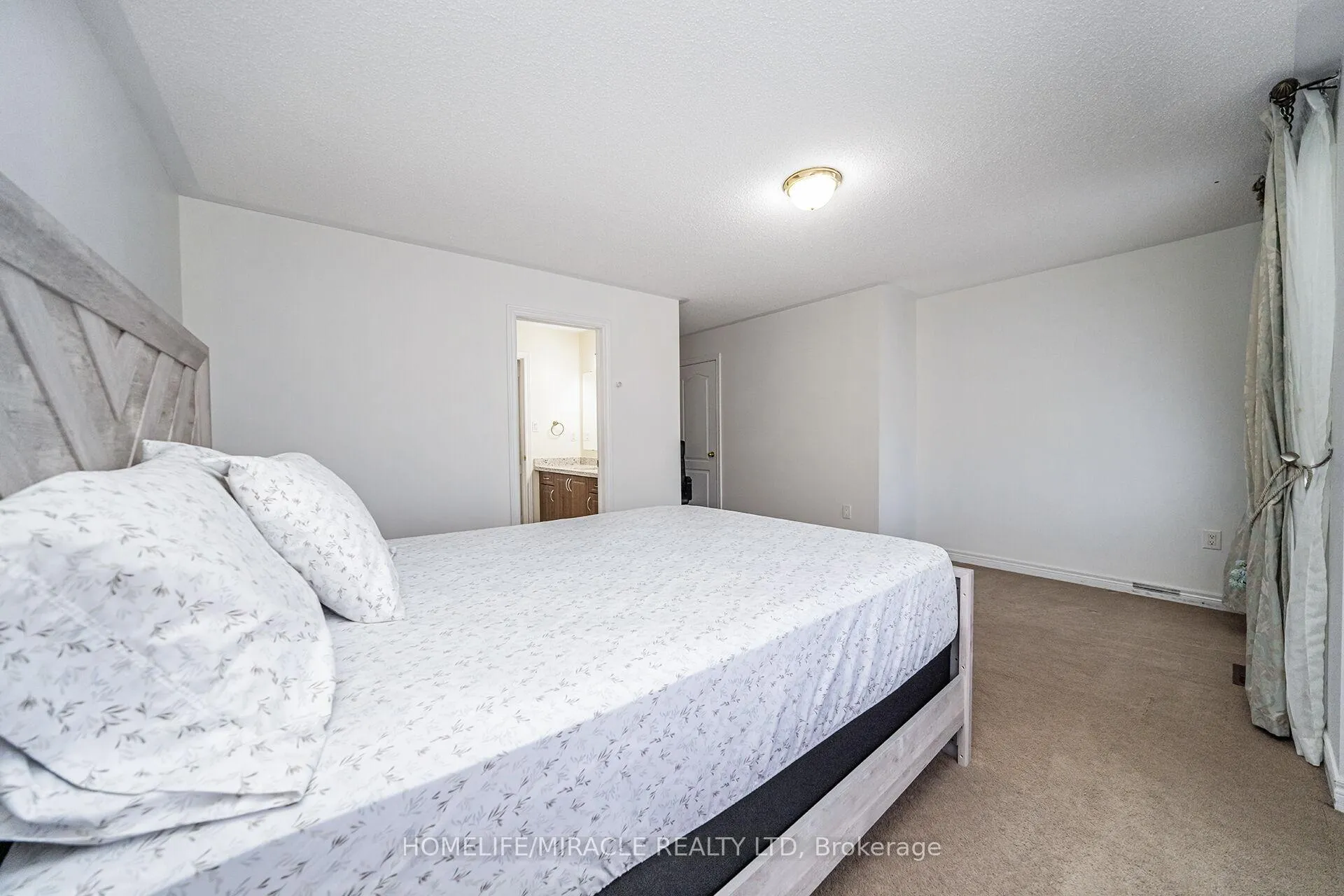 Photo 26 of 6 Currant Road, Brampton, Bram East — HOMEH