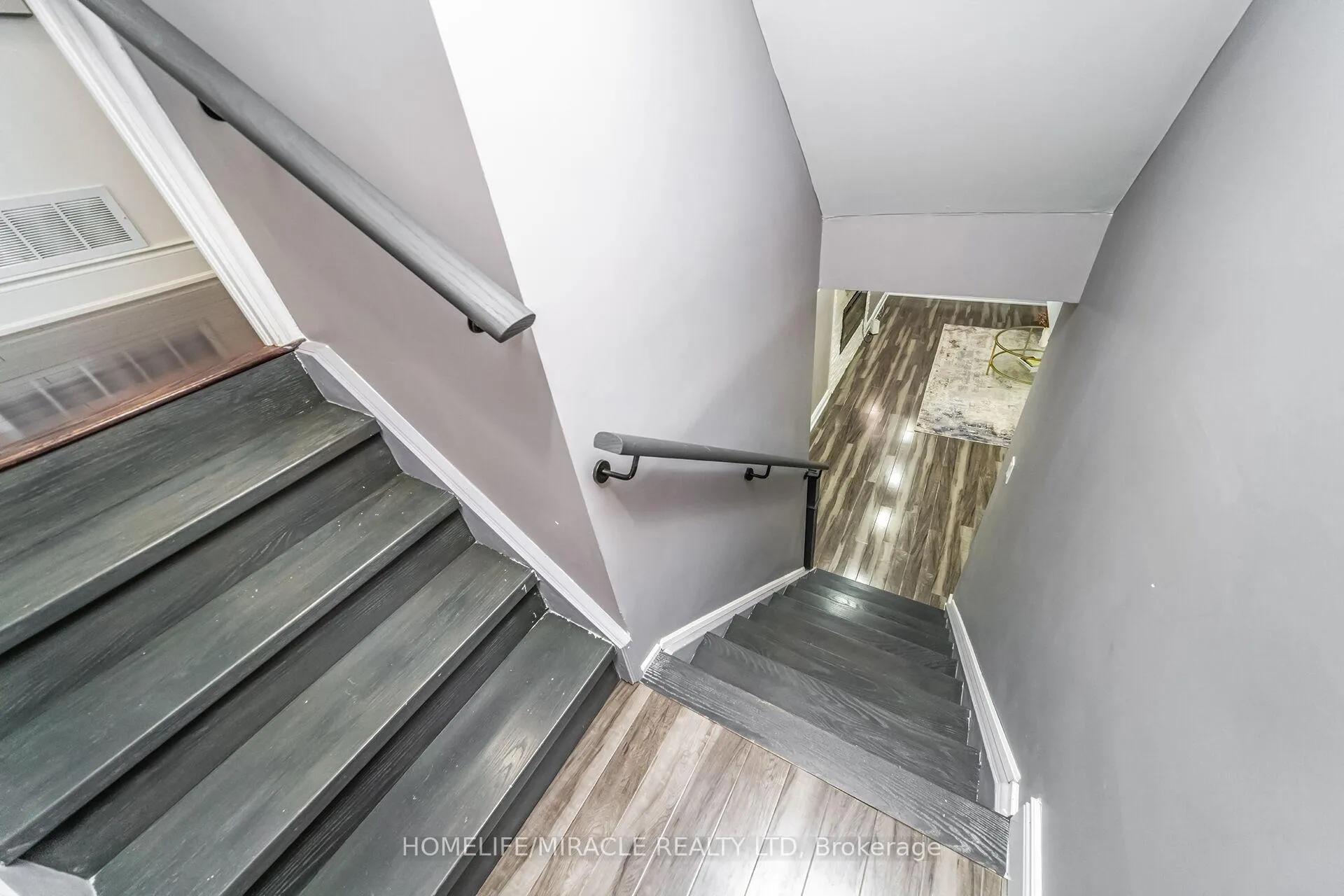 Photo 31 of 6 Currant Road, Brampton, Bram East — HOMEH