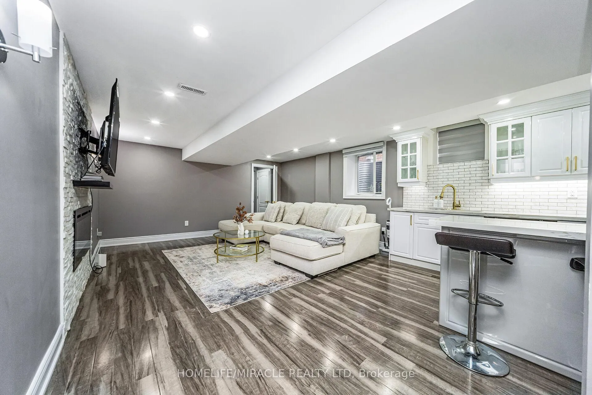 Photo 32 of 6 Currant Road, Brampton, Bram East — HOMEH