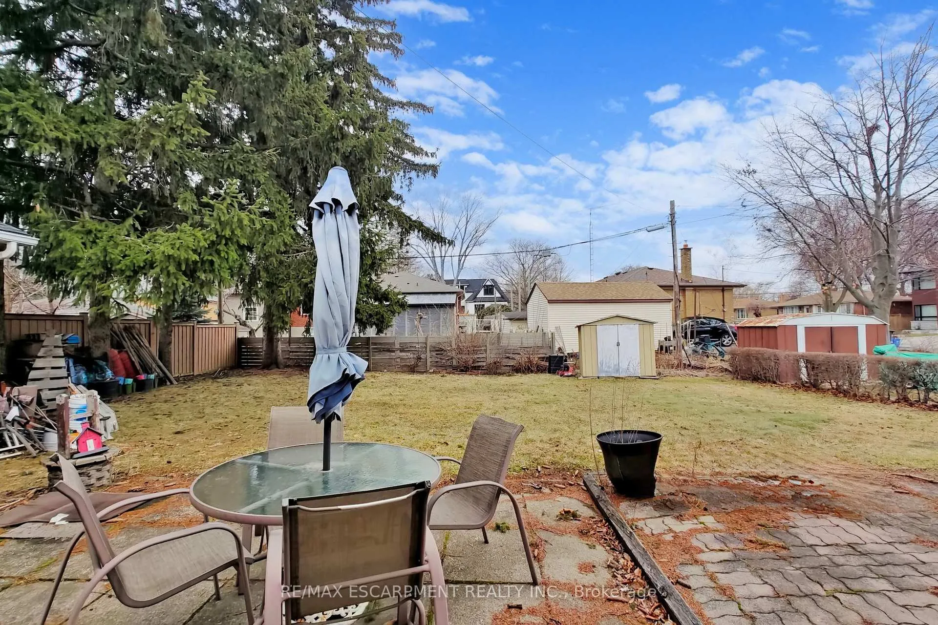 Photo 34 of 541 Wingrove Crescent, Oakville, West — HOMEH