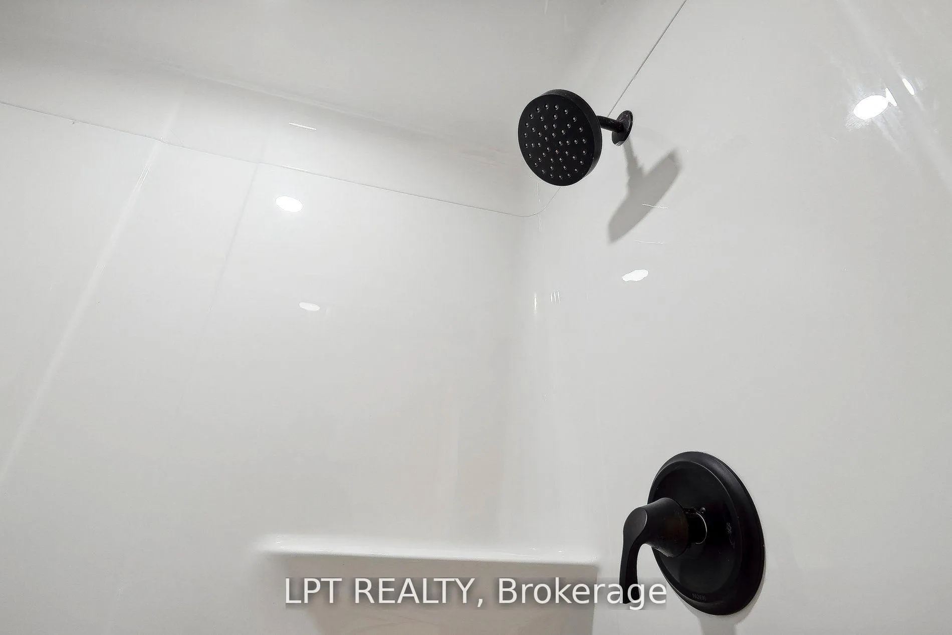 Photo 12 of Unit Lower, 140 Springvalley Crescent, Hamilton, Gourley — HOMEH