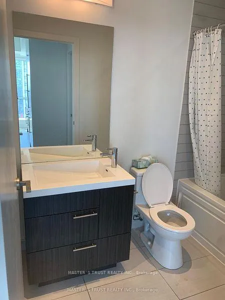Photo 3 of Unit 2406, 30 Nelson Street, Toronto, Waterfront Communities — HOMEH