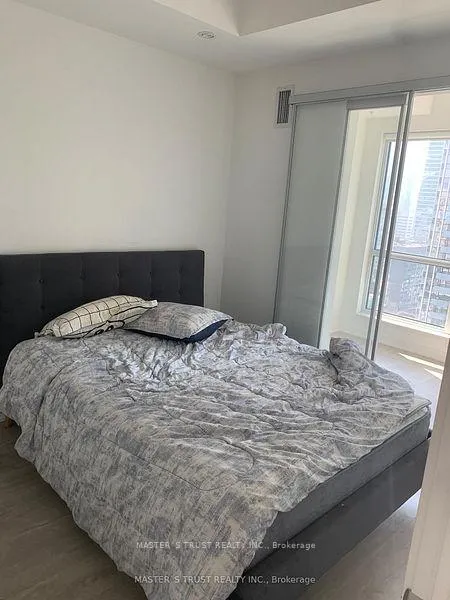 Photo 4 of Unit 2406, 30 Nelson Street, Toronto, Waterfront Communities — HOMEH