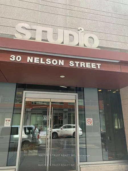 Photo 14 of Unit 2406, 30 Nelson Street, Toronto, Waterfront Communities — HOMEH