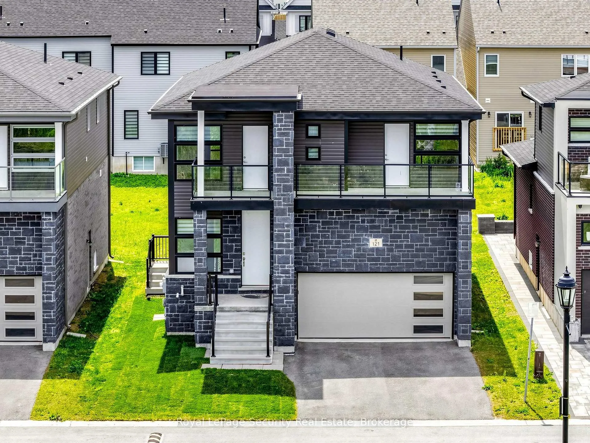 Front of Unit 86, 121 Sebastian Street