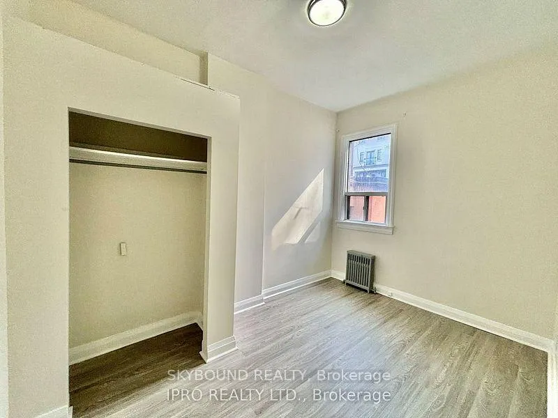 Photo 5 of Unit 2B, 527 Queen Street W, Toronto, Waterfront Communities — HOMEH