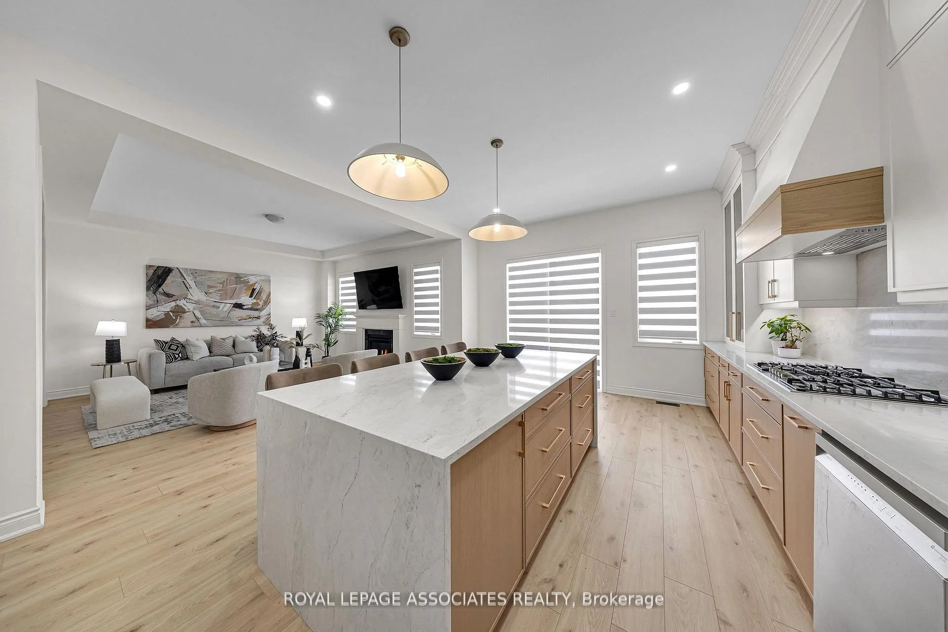 Photo 19 of 2215 Beckman Crescent, Oshawa, Kedron — HOMEH