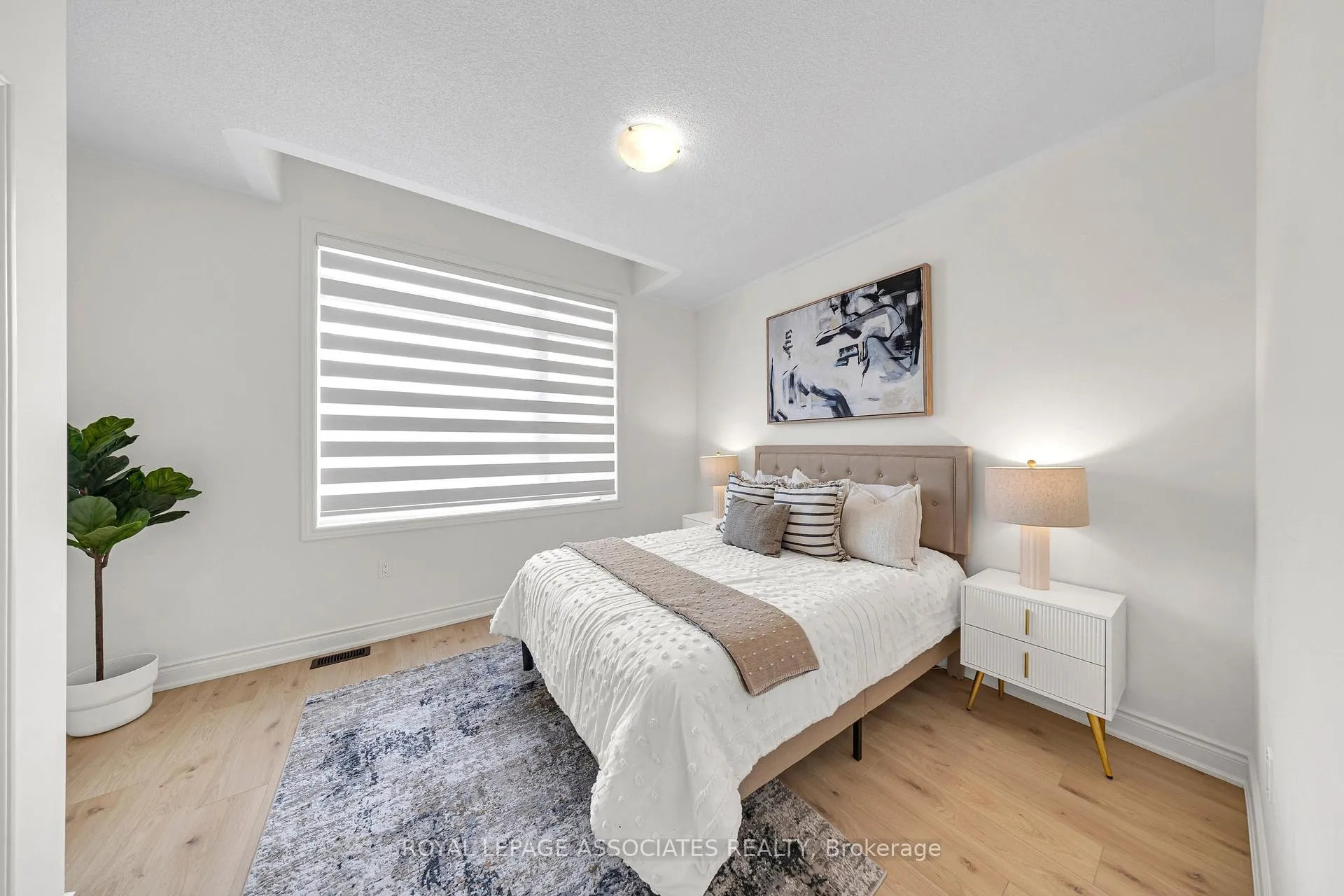 Photo 24 of 2215 Beckman Crescent, Oshawa, Kedron — HOMEH