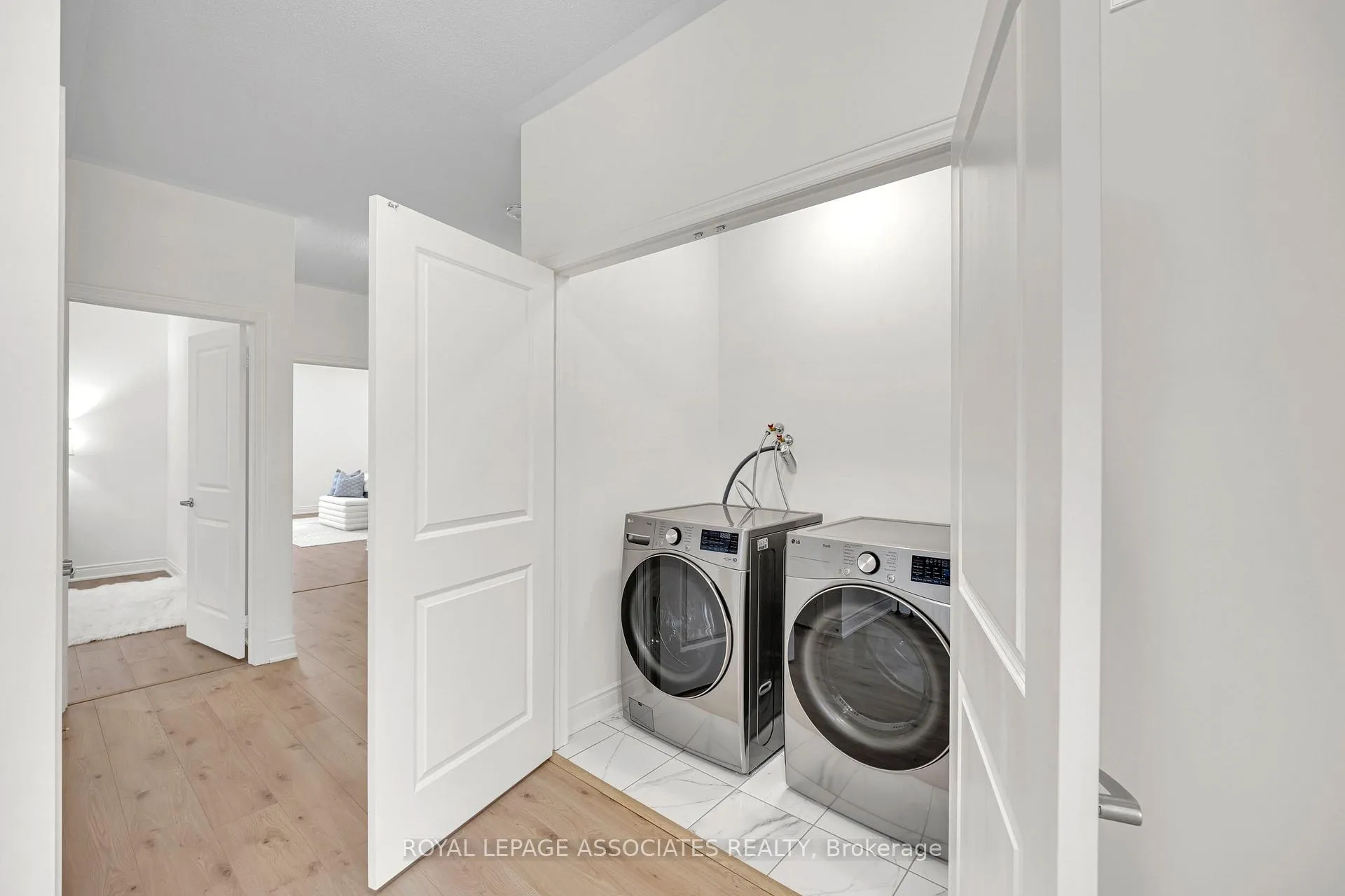 Photo 39 of 2215 Beckman Crescent, Oshawa, Kedron — HOMEH