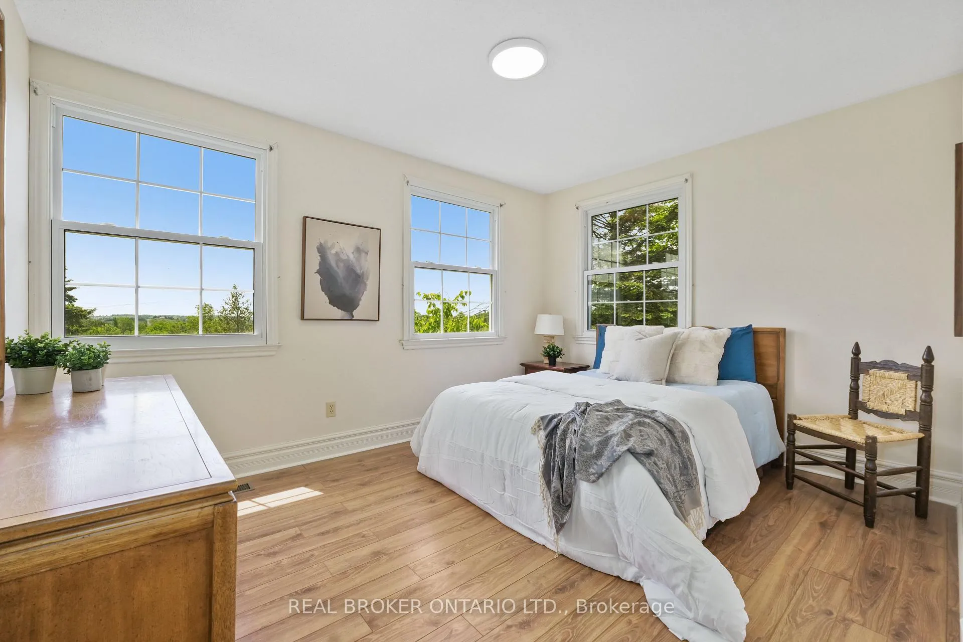 Photo 35 of 462 Franklin Drive, Selwyn — HOMEH
