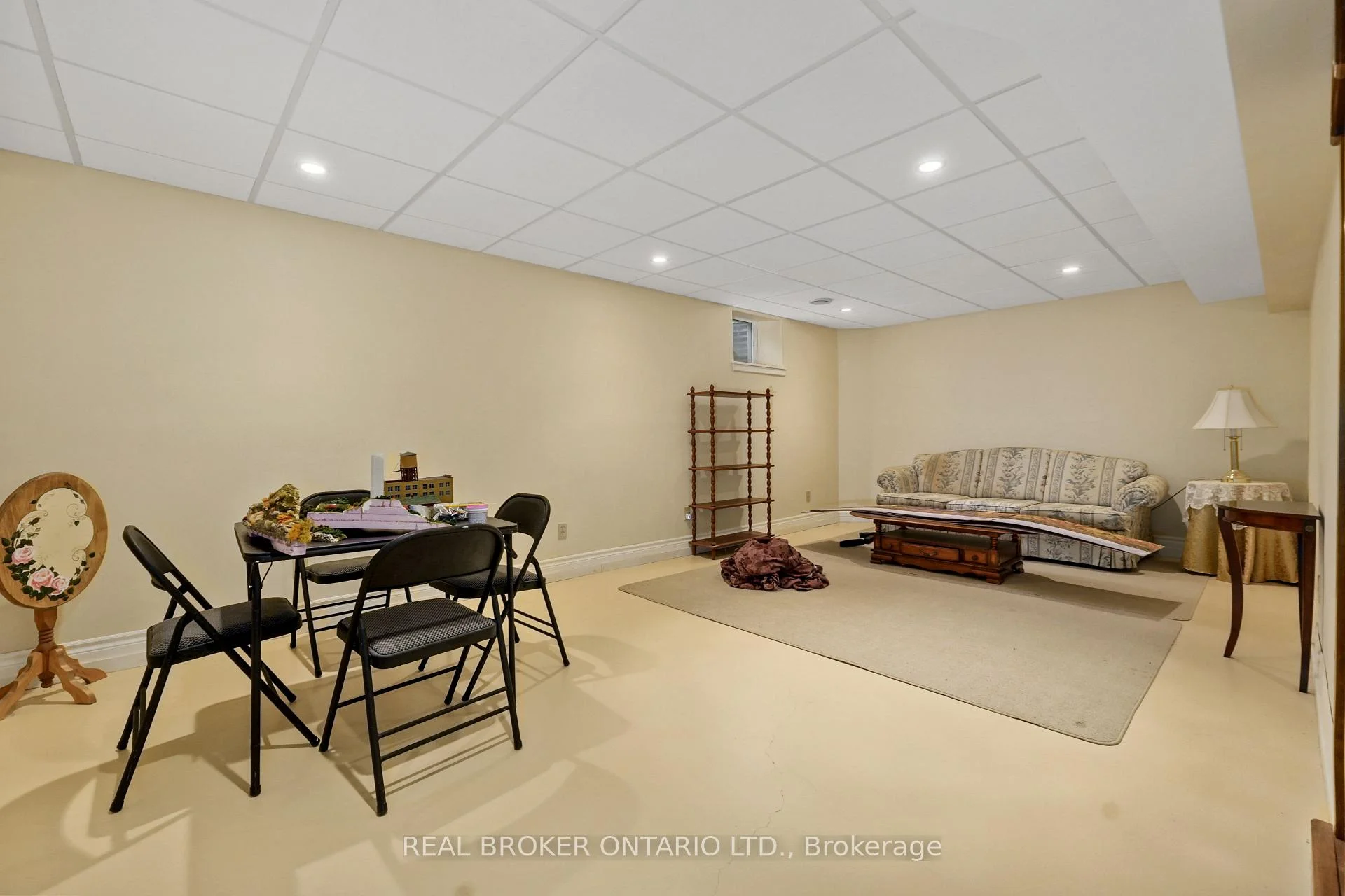 Photo 38 of 462 Franklin Drive, Selwyn — HOMEH