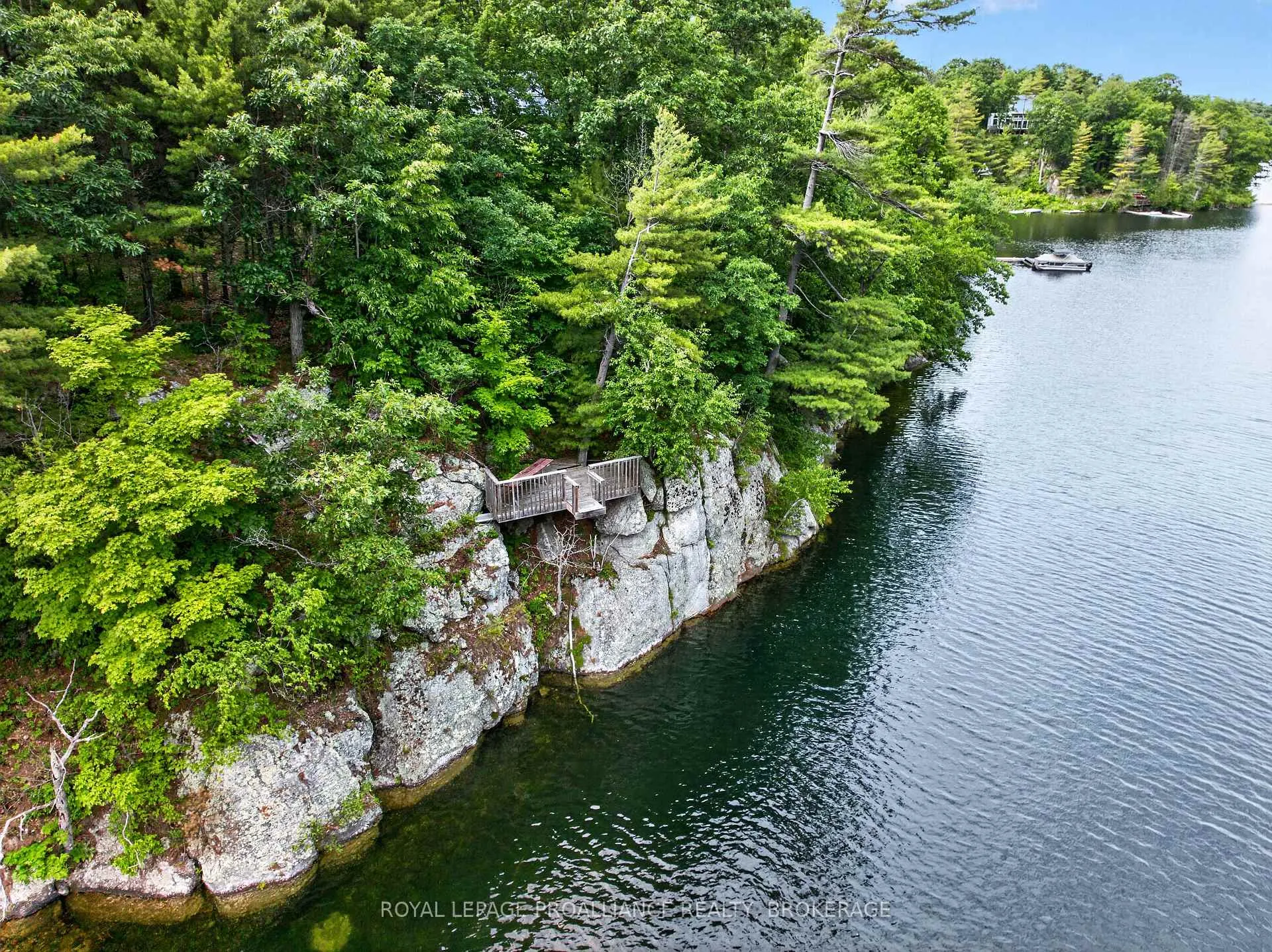 Photo 5 of 116 Nuthatch Lane, Rideau Lakes, Rideau Lakes (South Crosby) Twp — HOMEH