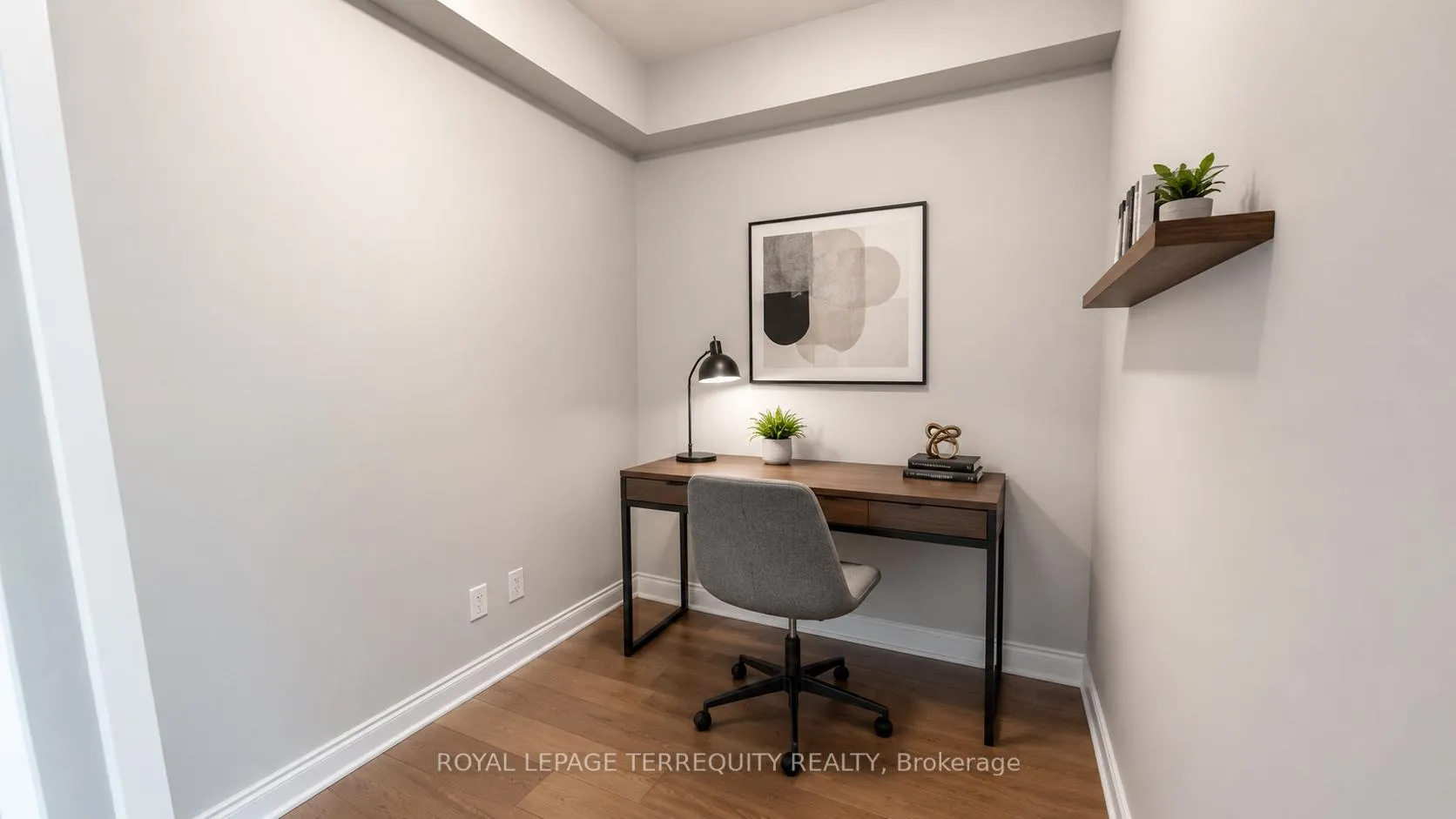 Photo 2 of Unit 3408, 16 Yonge Street, Toronto, Waterfront Communities — HOMEH