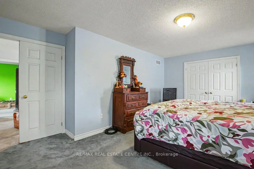 Photo 27 of 2100 Kevin Crescent, Burlington, Headon — HOMEH