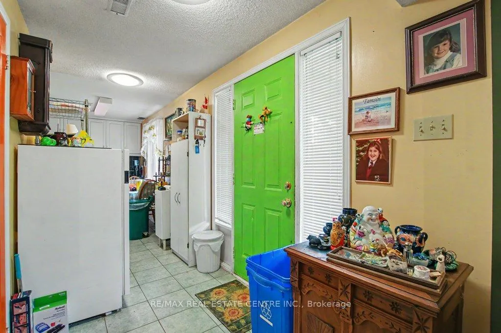 Photo 34 of 2100 Kevin Crescent, Burlington, Headon — HOMEH