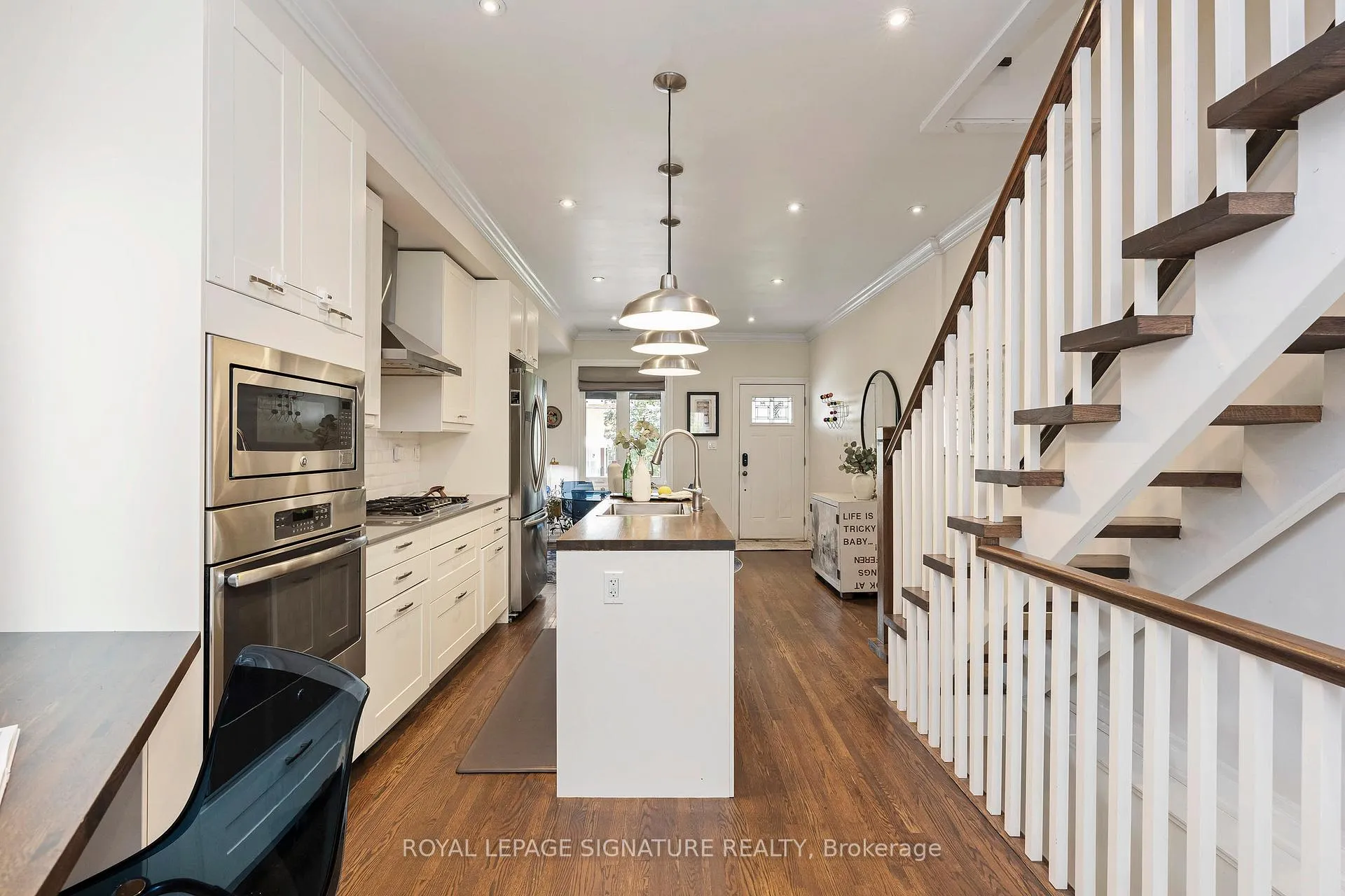 Photo 12 of 174 Yarmouth Road, Toronto, Dovercourt-Wallace Emerson-Junction — HOMEH