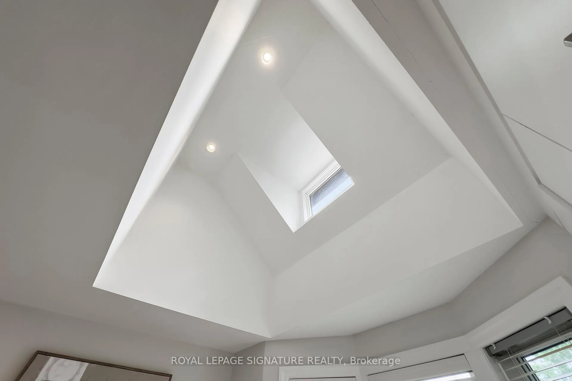 Photo 25 of 174 Yarmouth Road, Toronto, Dovercourt-Wallace Emerson-Junction — HOMEH