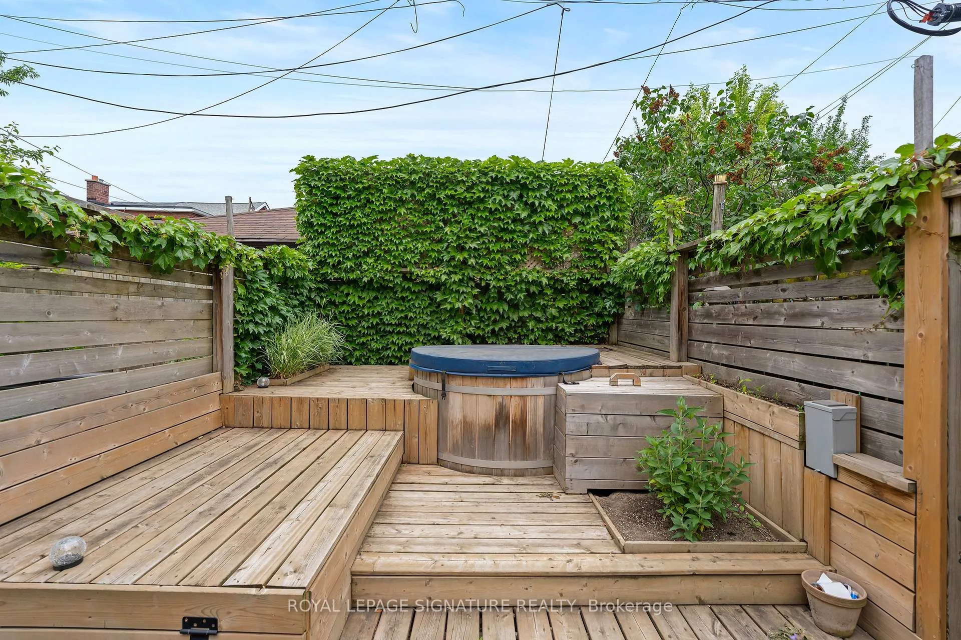 Photo 48 of 174 Yarmouth Road, Toronto, Dovercourt-Wallace Emerson-Junction — HOMEH