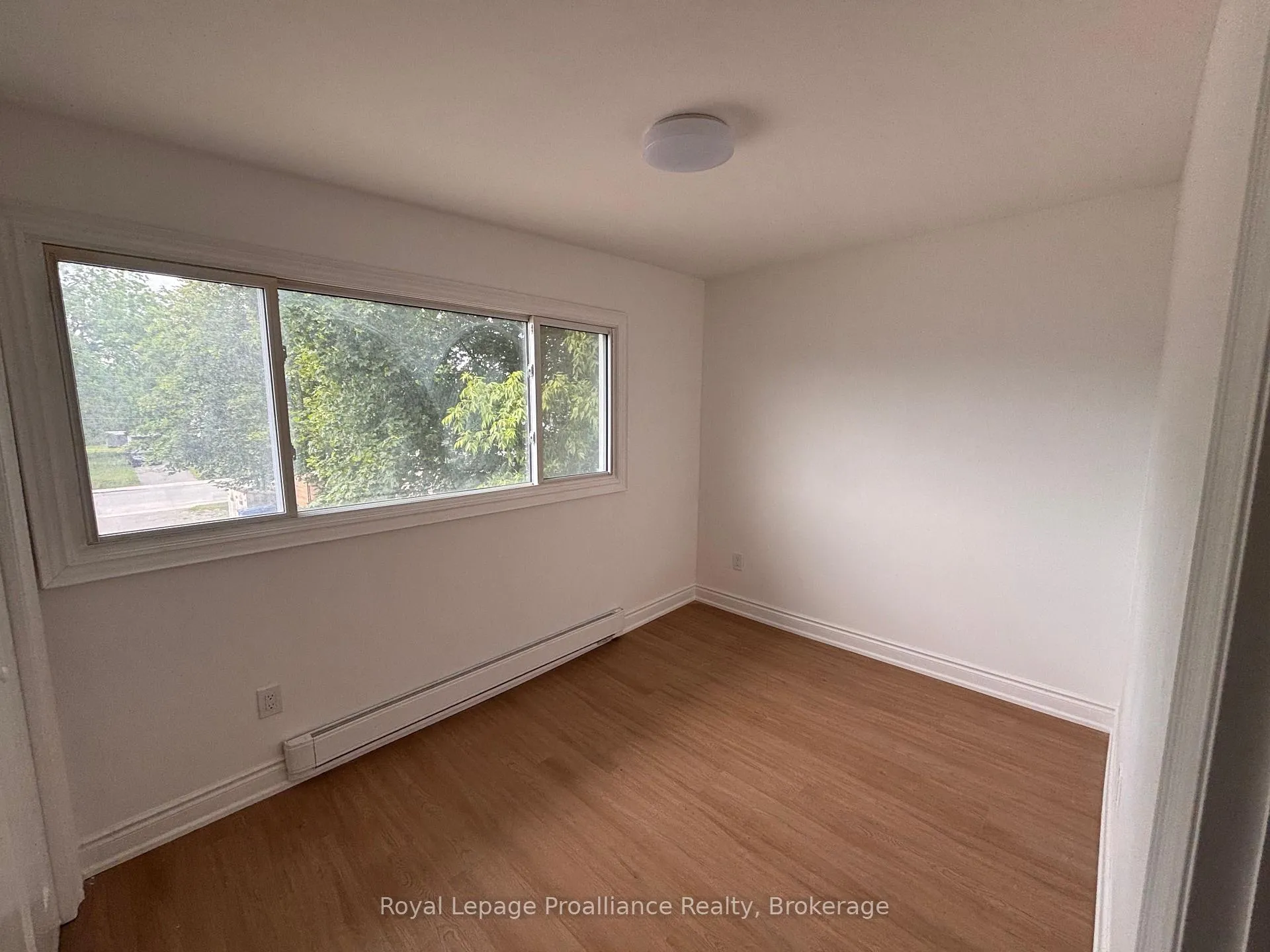 Photo 12 of Unit 1, 171 Hazlitt Street, Peterborough, Ashburnham Ward 4 — HOMEH