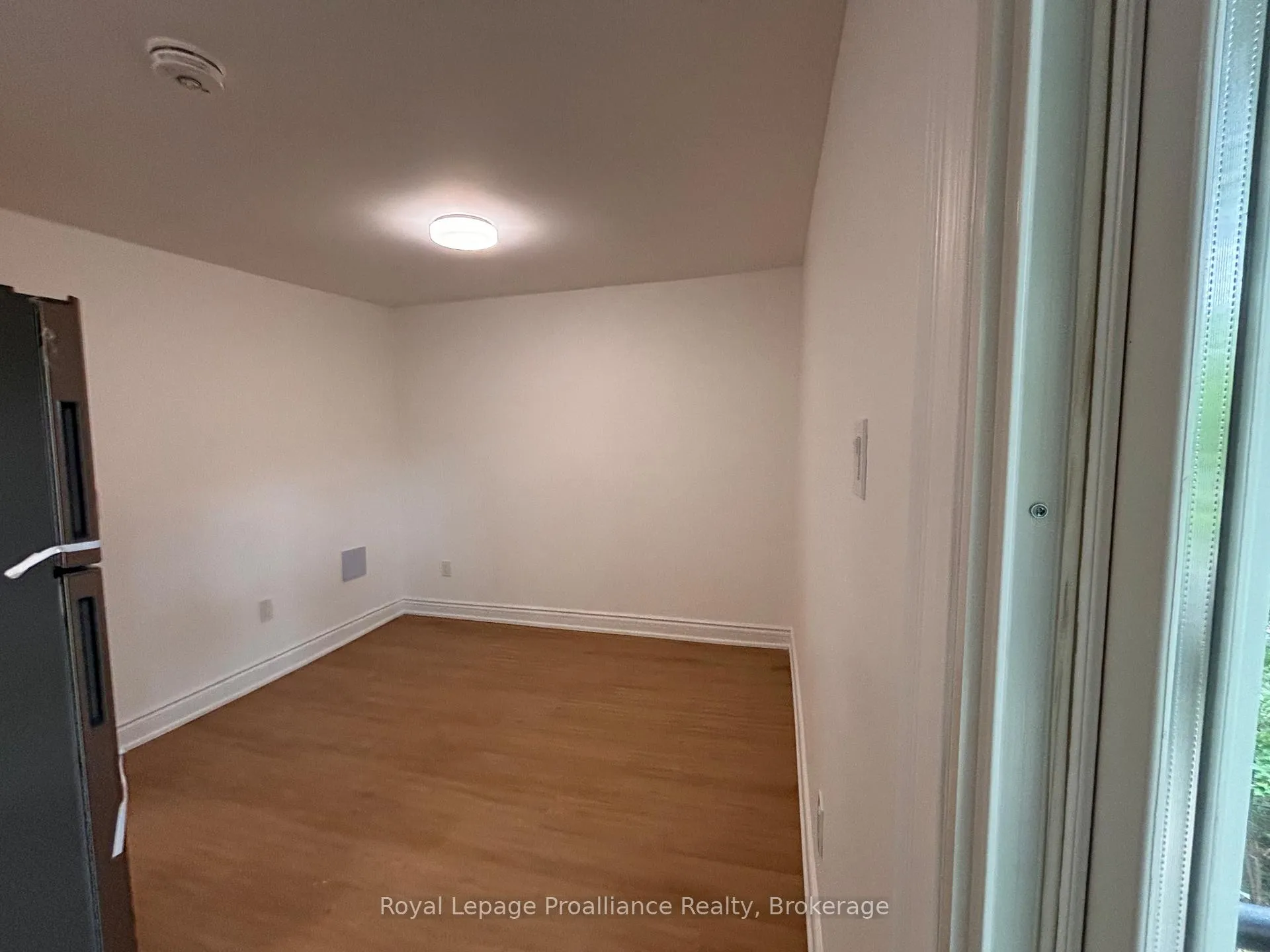 Photo 14 of Unit 1, 171 Hazlitt Street, Peterborough, Ashburnham Ward 4 — HOMEH